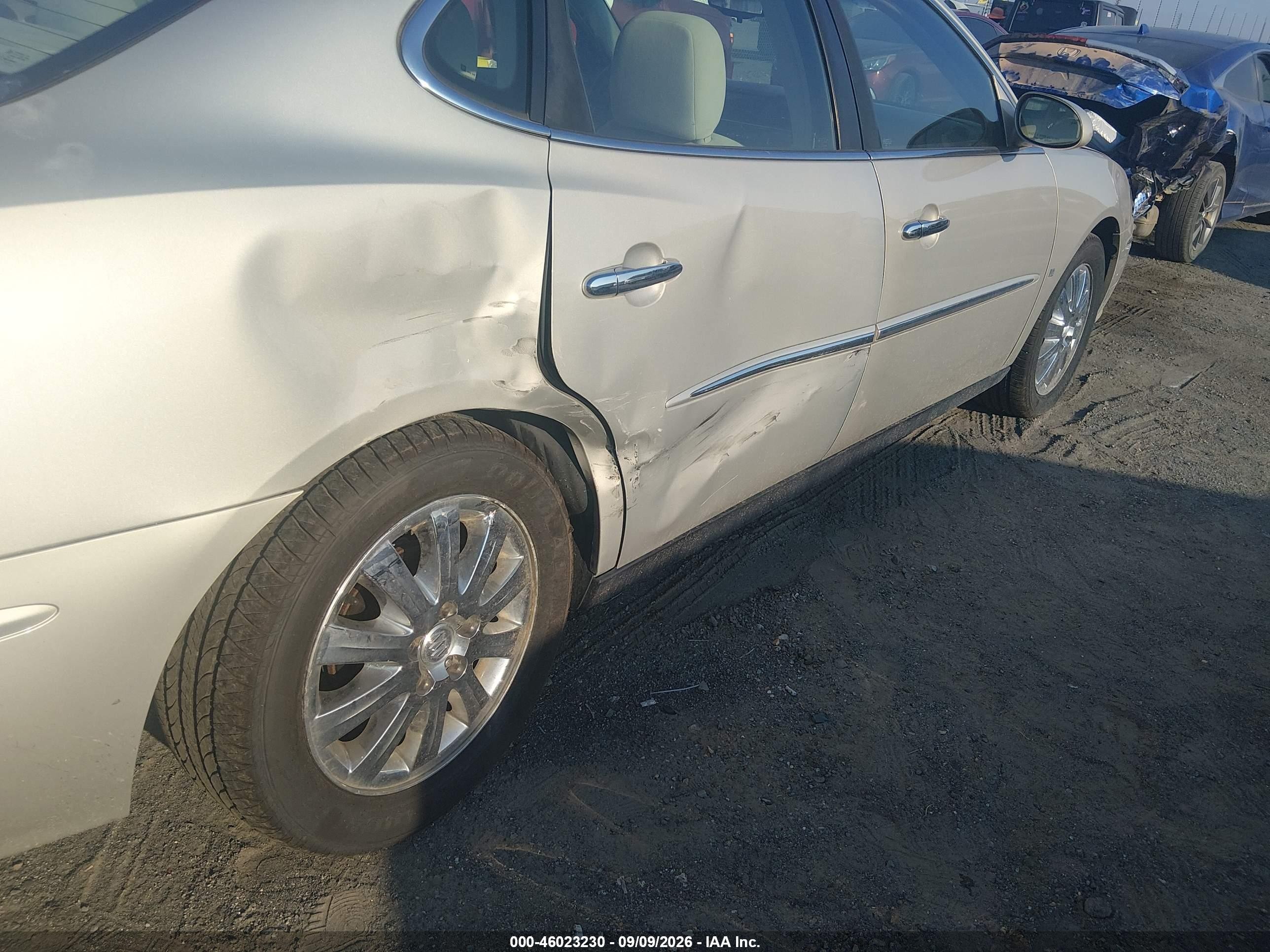 2009 Buick Lacrosse VIN 2G4WC582291167350 IAAI salvage auction — Side, Salvage (Arkansas), sold $625 on 2026-09-29 (photo 6)