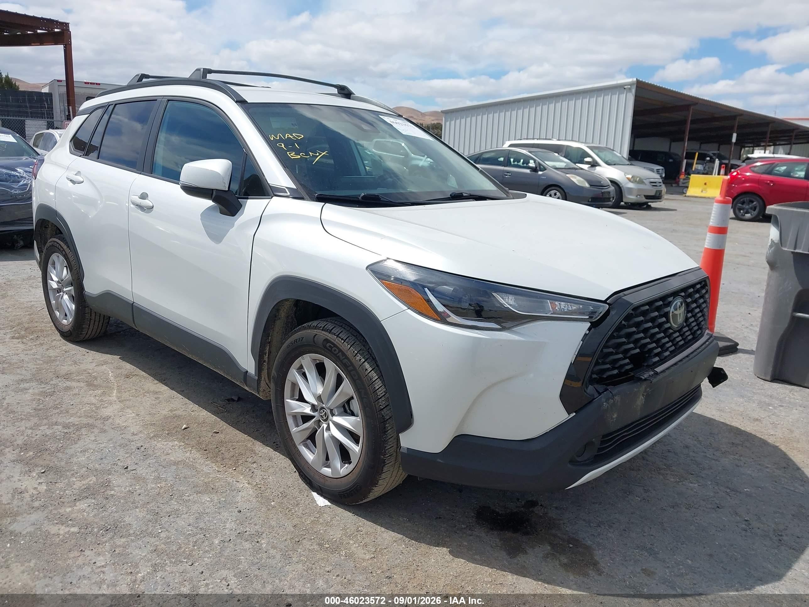 2022 Toyota Corolla Cross VIN 7MUCAAAGXNV036154 — IAAI salvage auction photo
