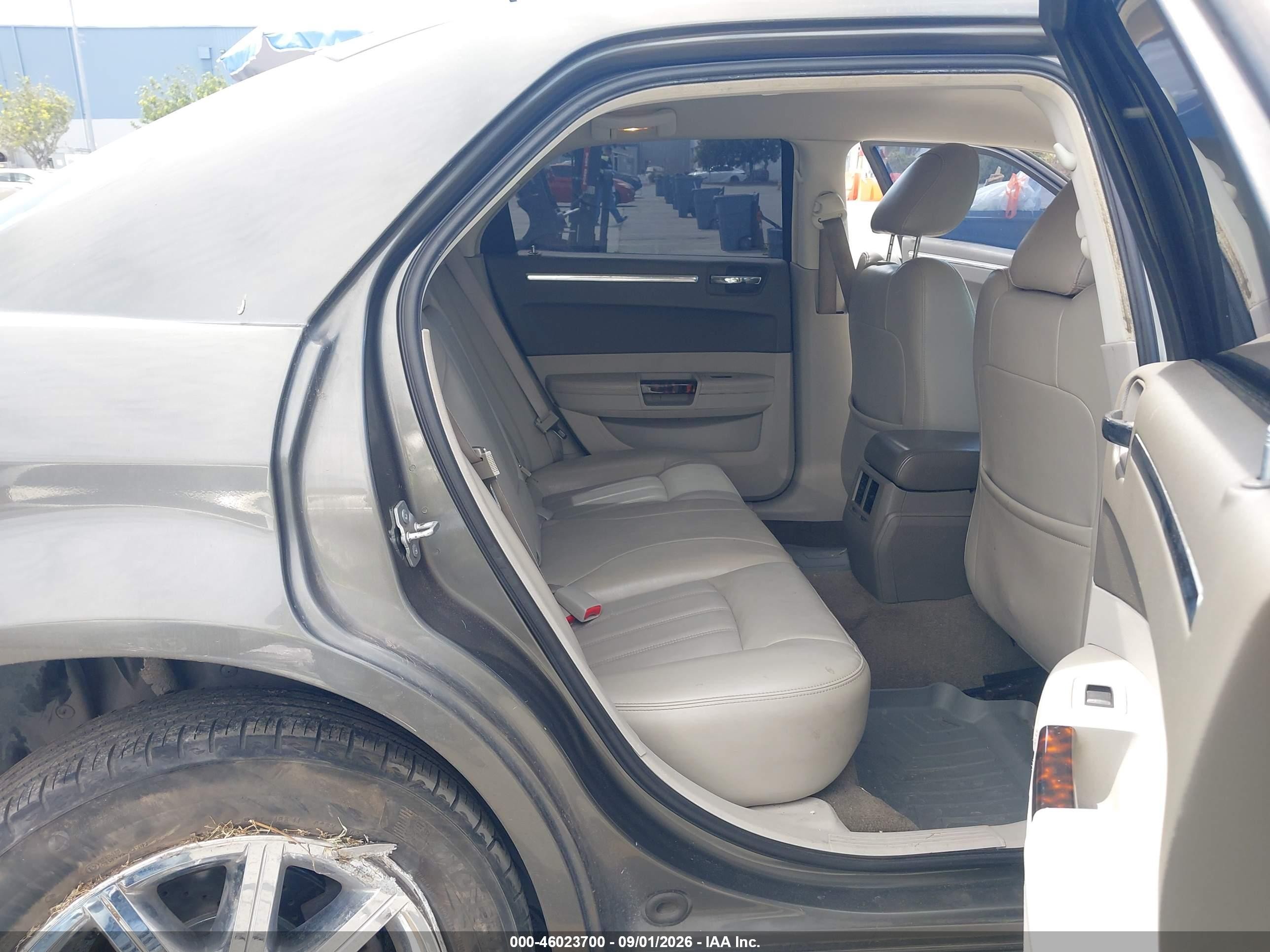 2008 Chrysler 300 VIN 2C3KA63H68H320588 IAAI salvage auction — Rear End, Salvage (California), sold $700 on 2026-09-14 (photo 8)