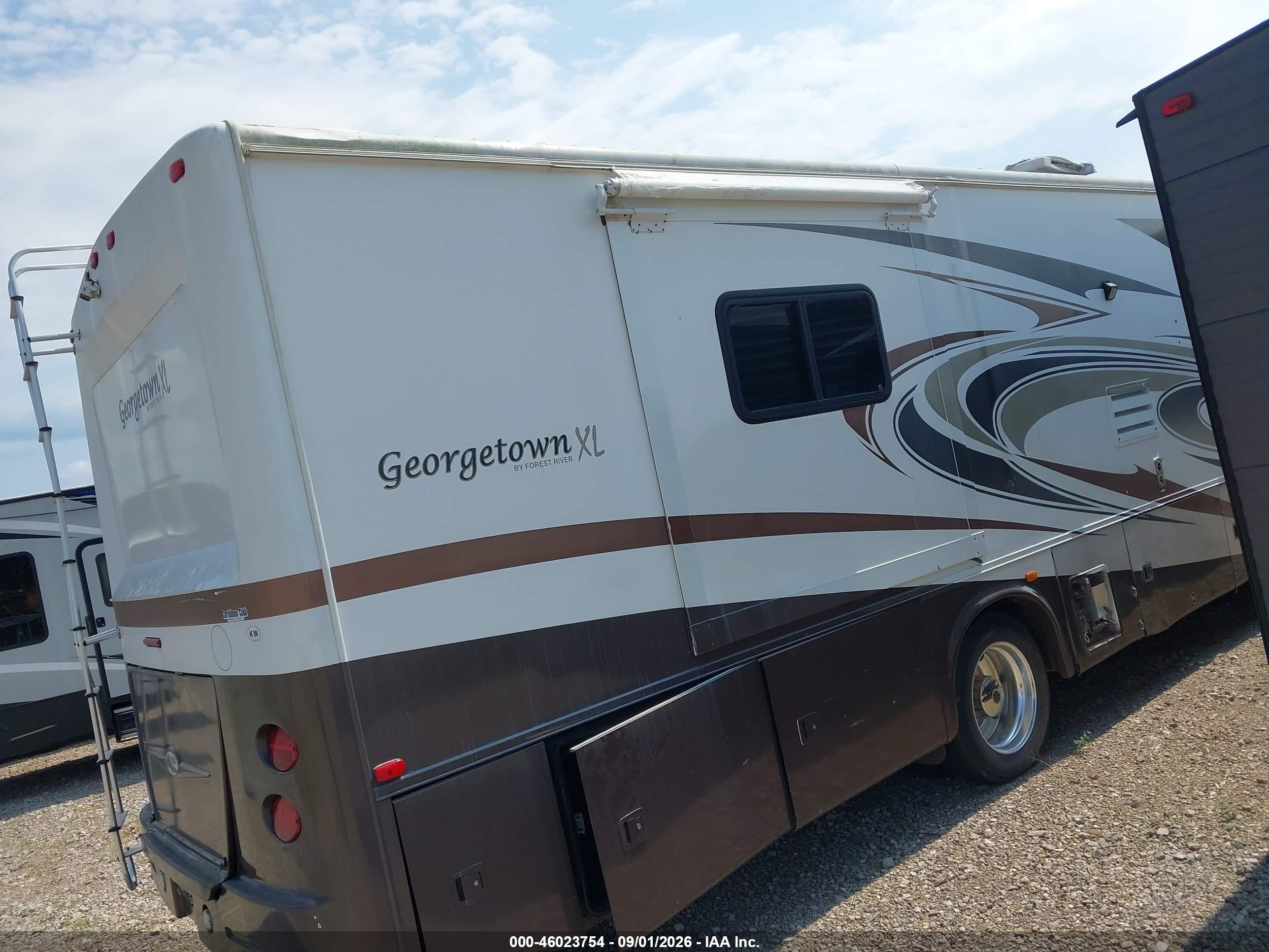 2007 Forest River Georgetown Xl VIN 1F6NF53Y360A15543 IAAI salvage auction — Side, Salvage (Florida), sold $25 on 2026-09-22 (photo 4)