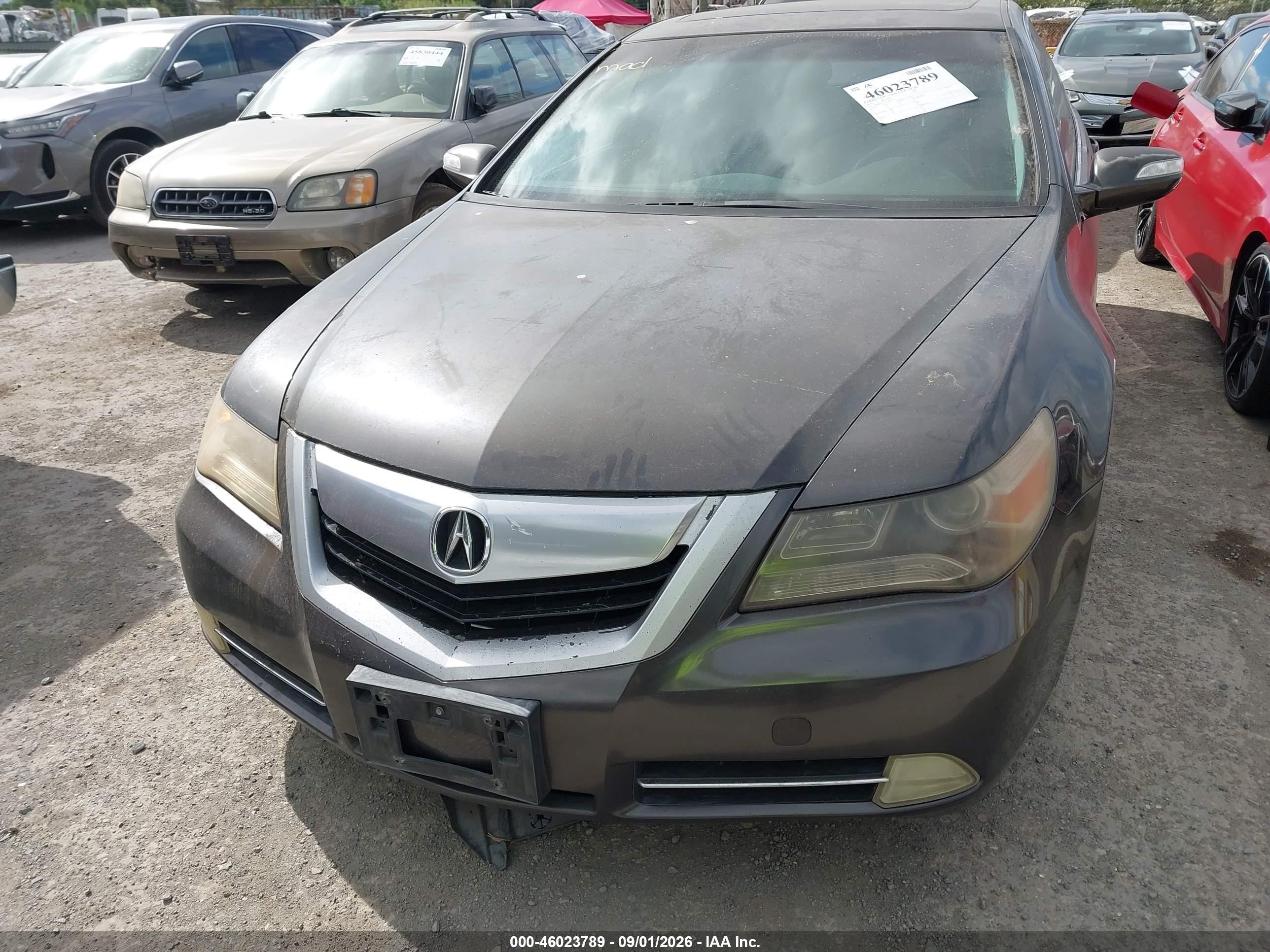 2010 Acura Rl VIN JH4KB2F65AC000715 IAAI salvage auction — Normal Wear, Clear - Dealer Only (California), sold $850 on 2026-09-14 (photo 6)