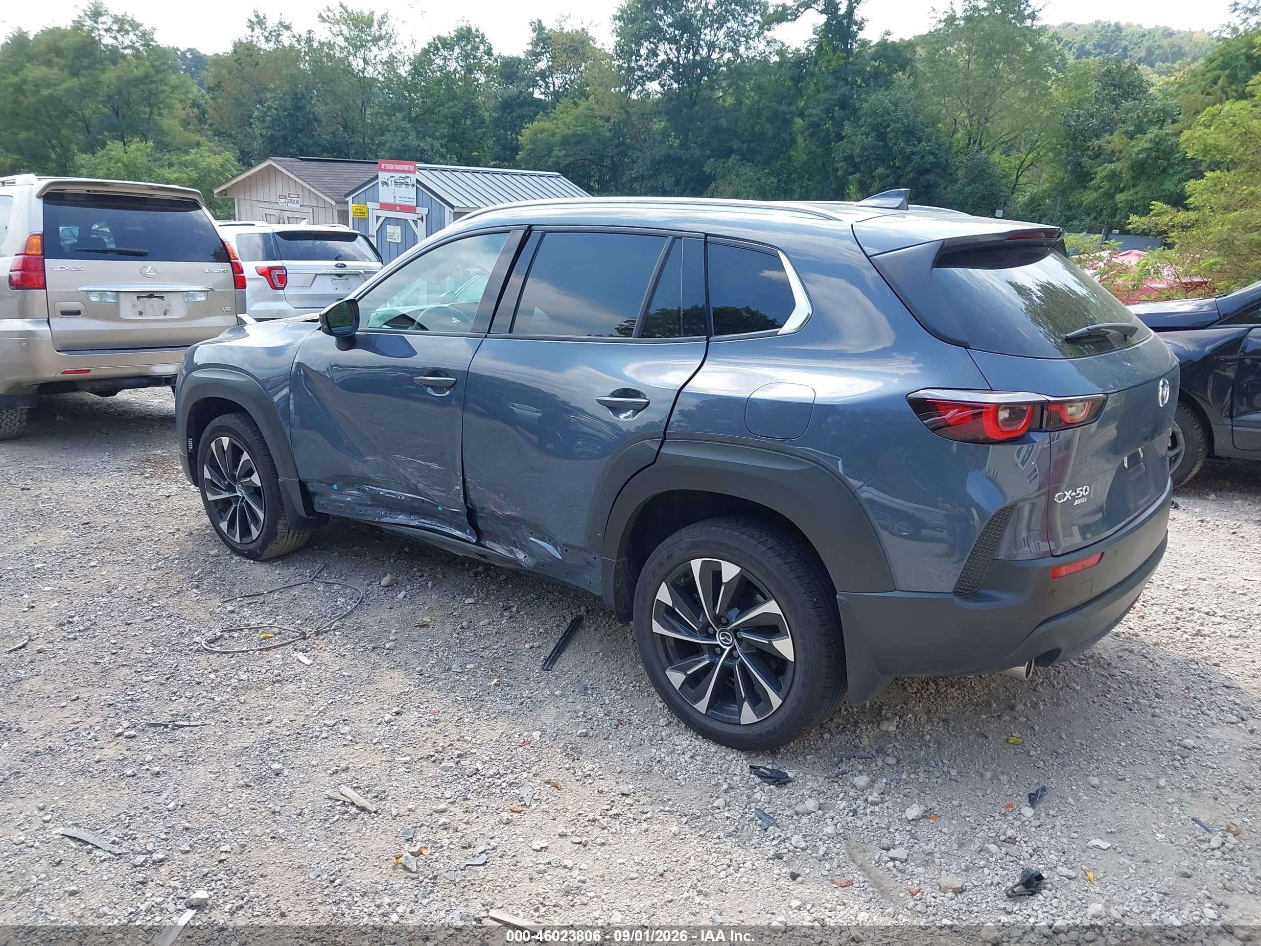 2026 Mazda Cx-50 VIN 7MMVAAEW5TN166432 IAAI salvage auction — Side, Salvage (Pennsylvania), sold $18,400 on 2026-09-30 (photo 3)