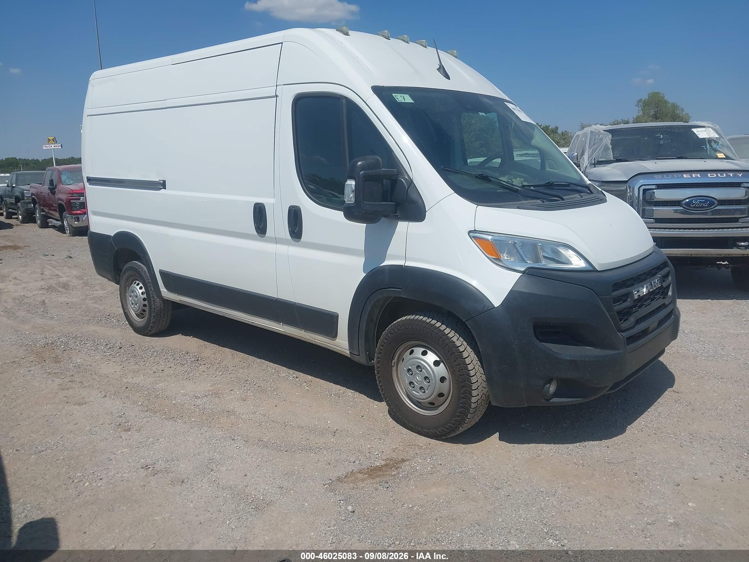 2024 Ram ProMaster 2500 VIN 3C6LRVCG9RE126510 — IAAI salvage auction photo