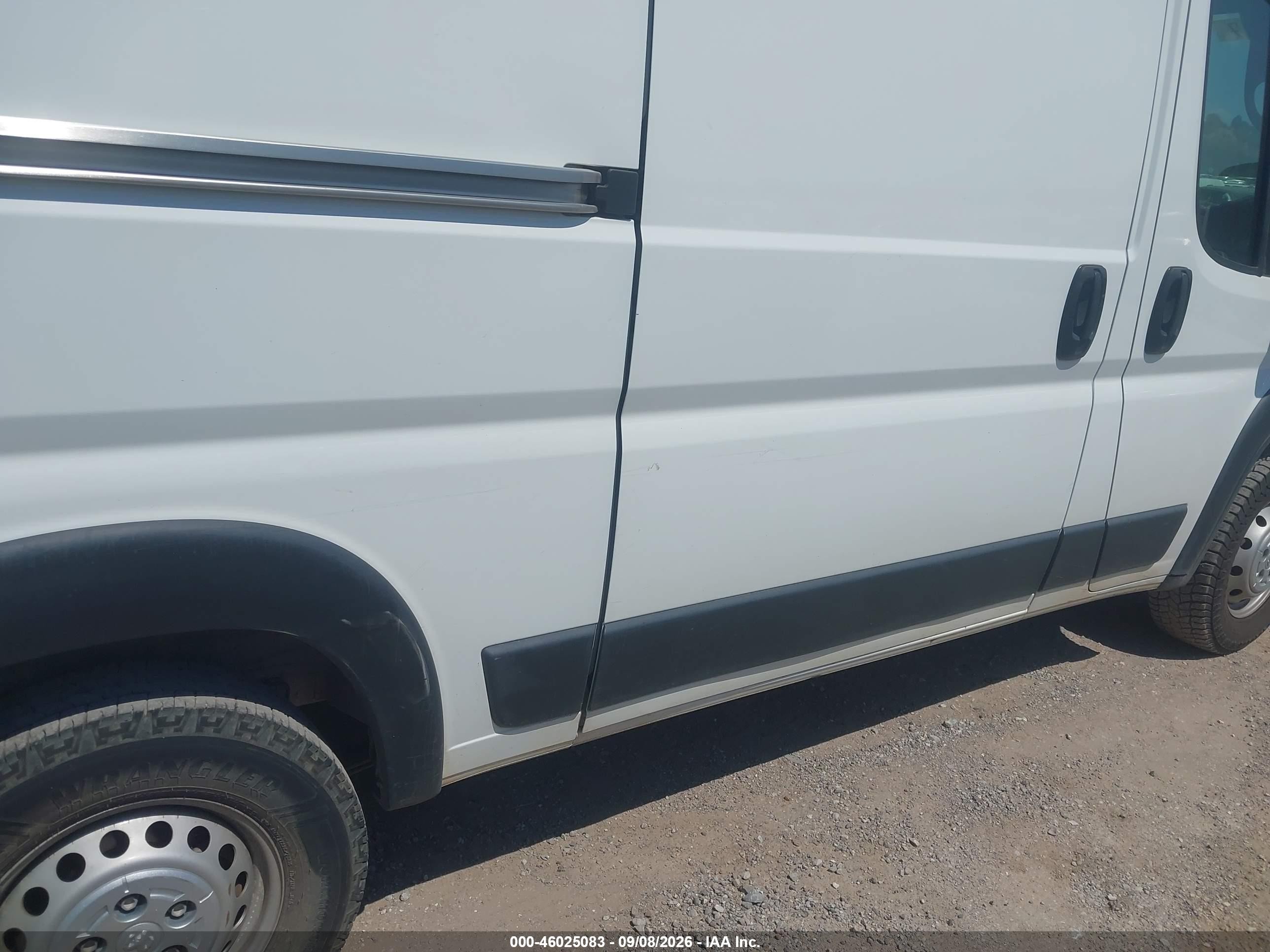 2024 Ram ProMaster 2500 VIN 3C6LRVCG9RE126510 IAAI salvage auction — Side, Enterprise Vehicles Clear Only (Oklahoma), sold $16,700 on 2026-09-11 (photo 6)