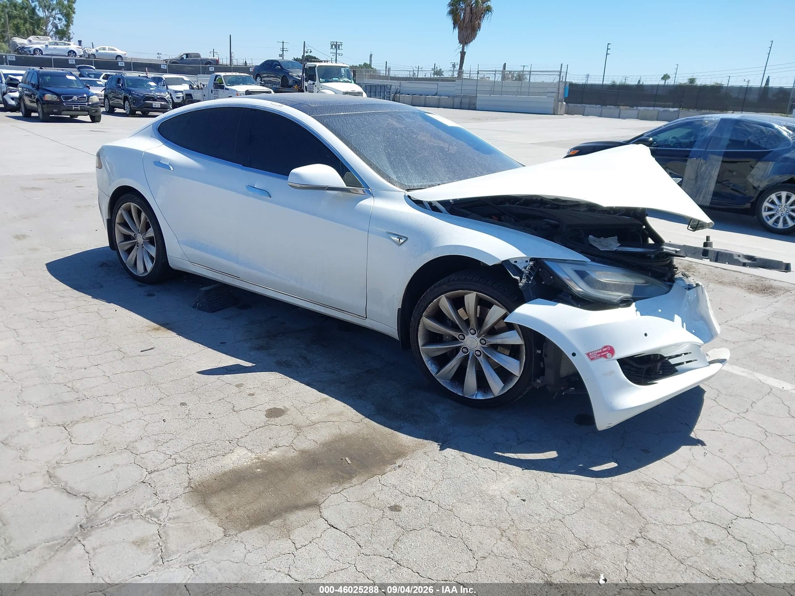 2016 Tesla Model s VIN 5YJSA1E15GF159945 IAAI salvage auction — Front End, Wait Title, sold $2,300 on 2026-09-20 (photo 1)