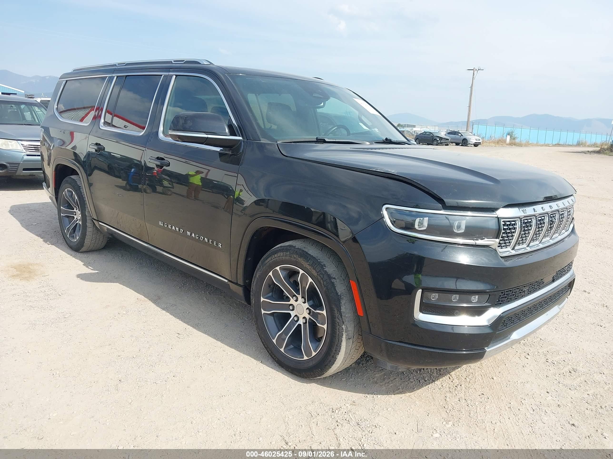 2024 Jeep Grand Wagoneer VIN 1C4SJSEP8RS107094 — IAAI salvage auction photo