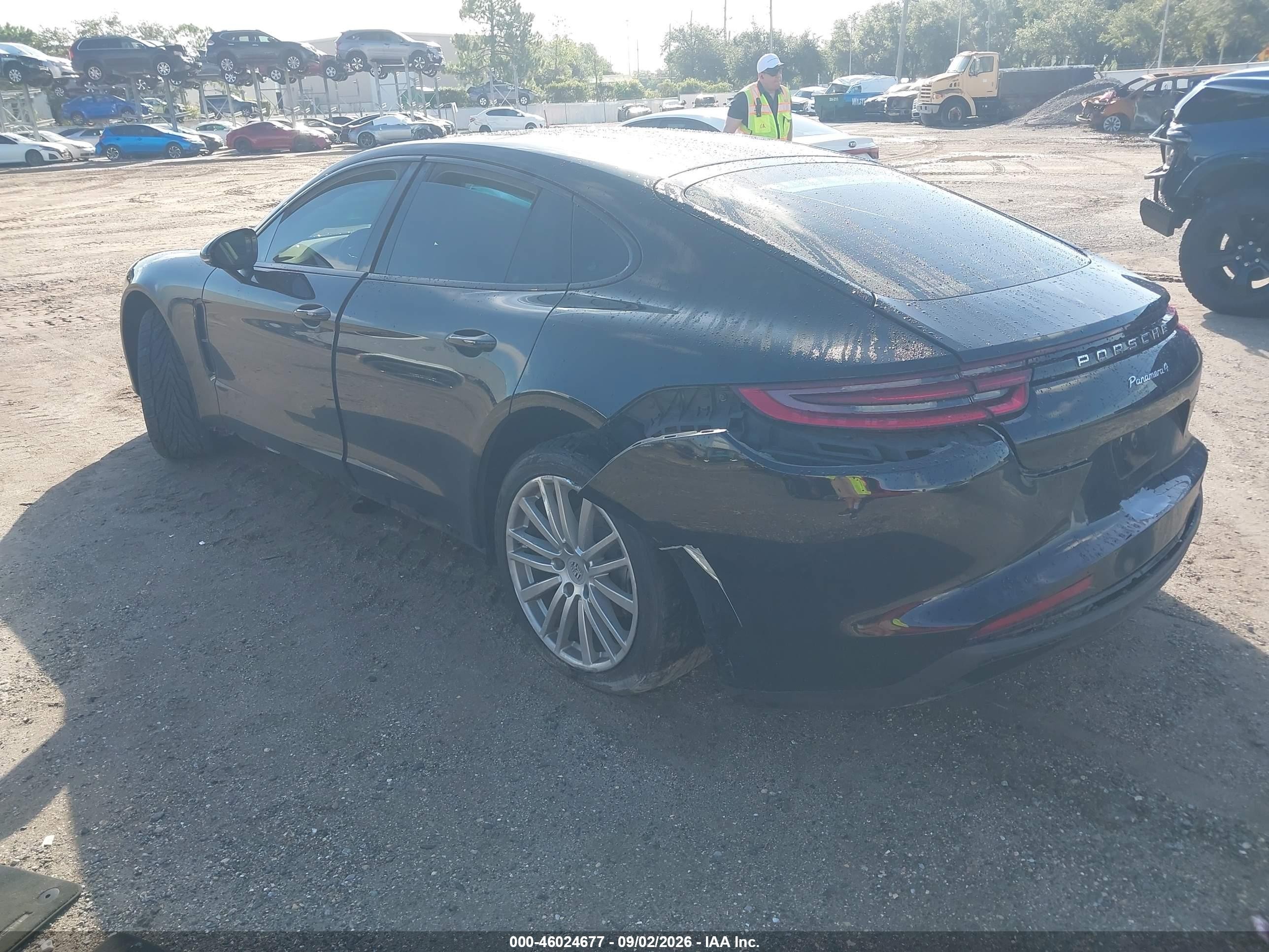 2017 Porsche Panamera VIN WP0AA2A74HL100721 IAAI salvage auction — Side, Rebuildable (Florida), sold $8,600 on 2026-10-06 (photo 3)