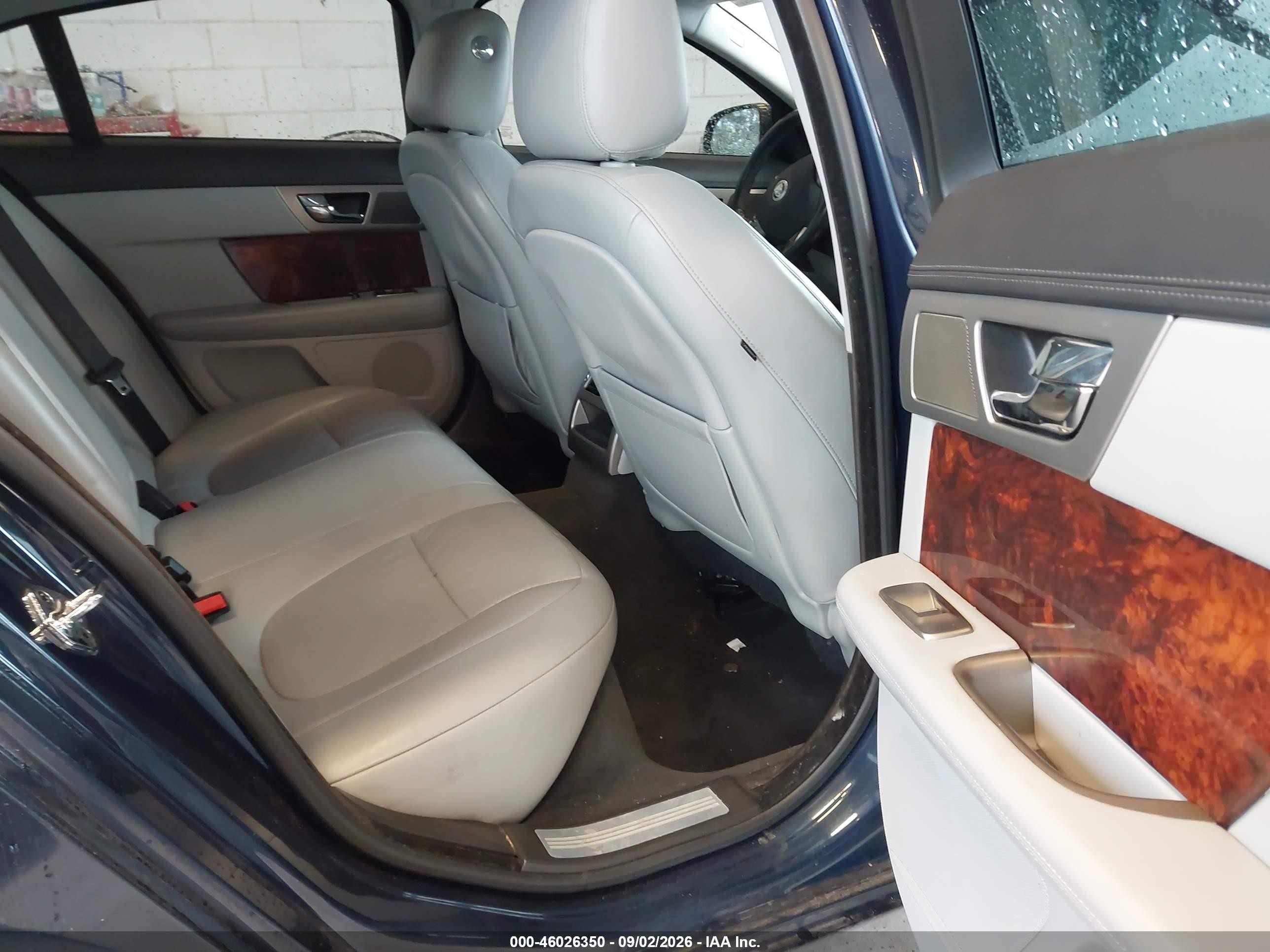 2010 Jaguar Xf VIN SAJWA0GB6ALR58110 IAAI salvage auction — Front End, Bill Of Sale (Washington), sold $600 on 2026-10-02 (photo 8)