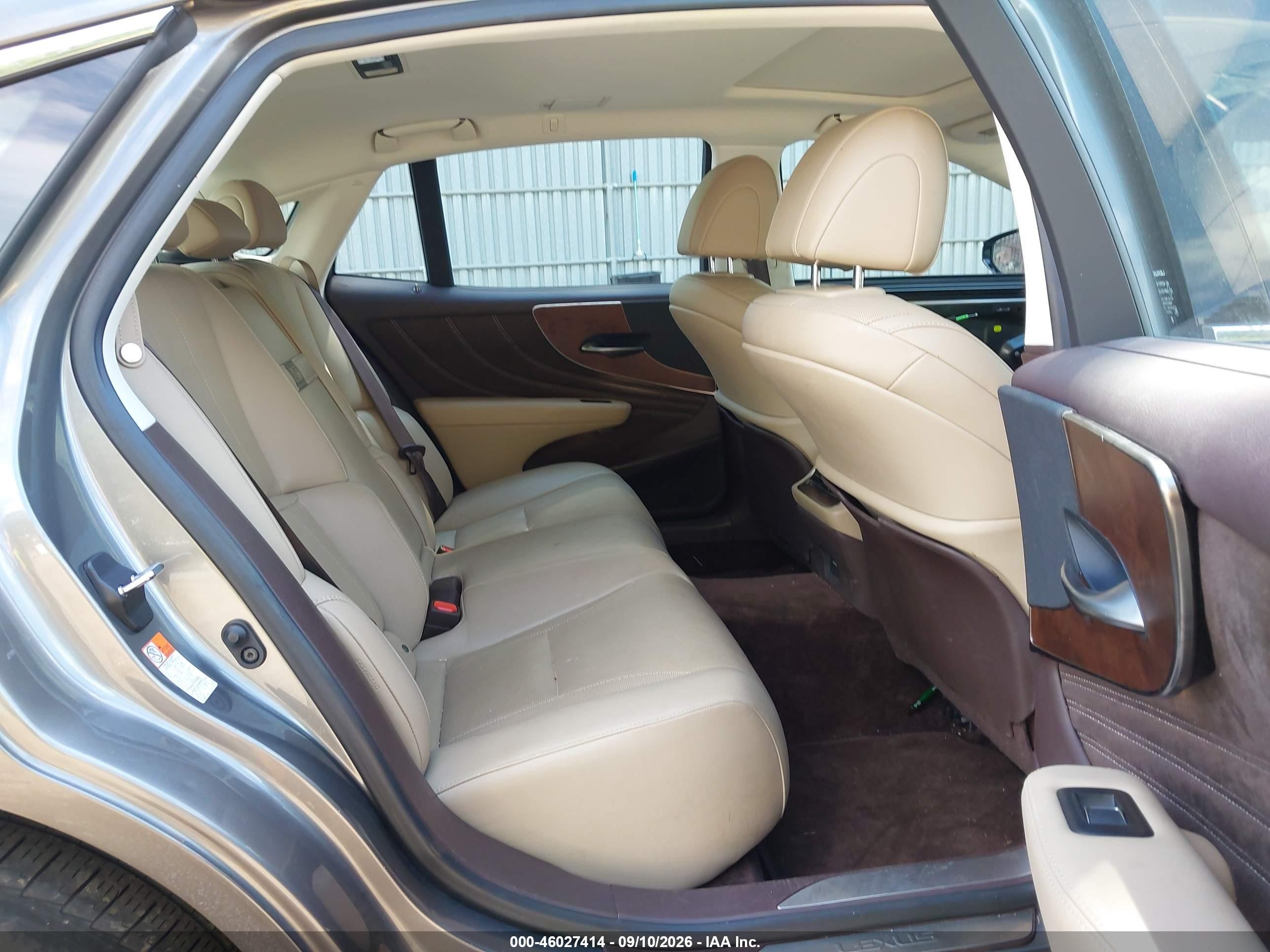 2019 Lexus Ls VIN JTHC51FF0K5007065 IAAI salvage auction — Front End, Mv-907A (New York), sold $8,700 on 2026-09-25 (photo 8)