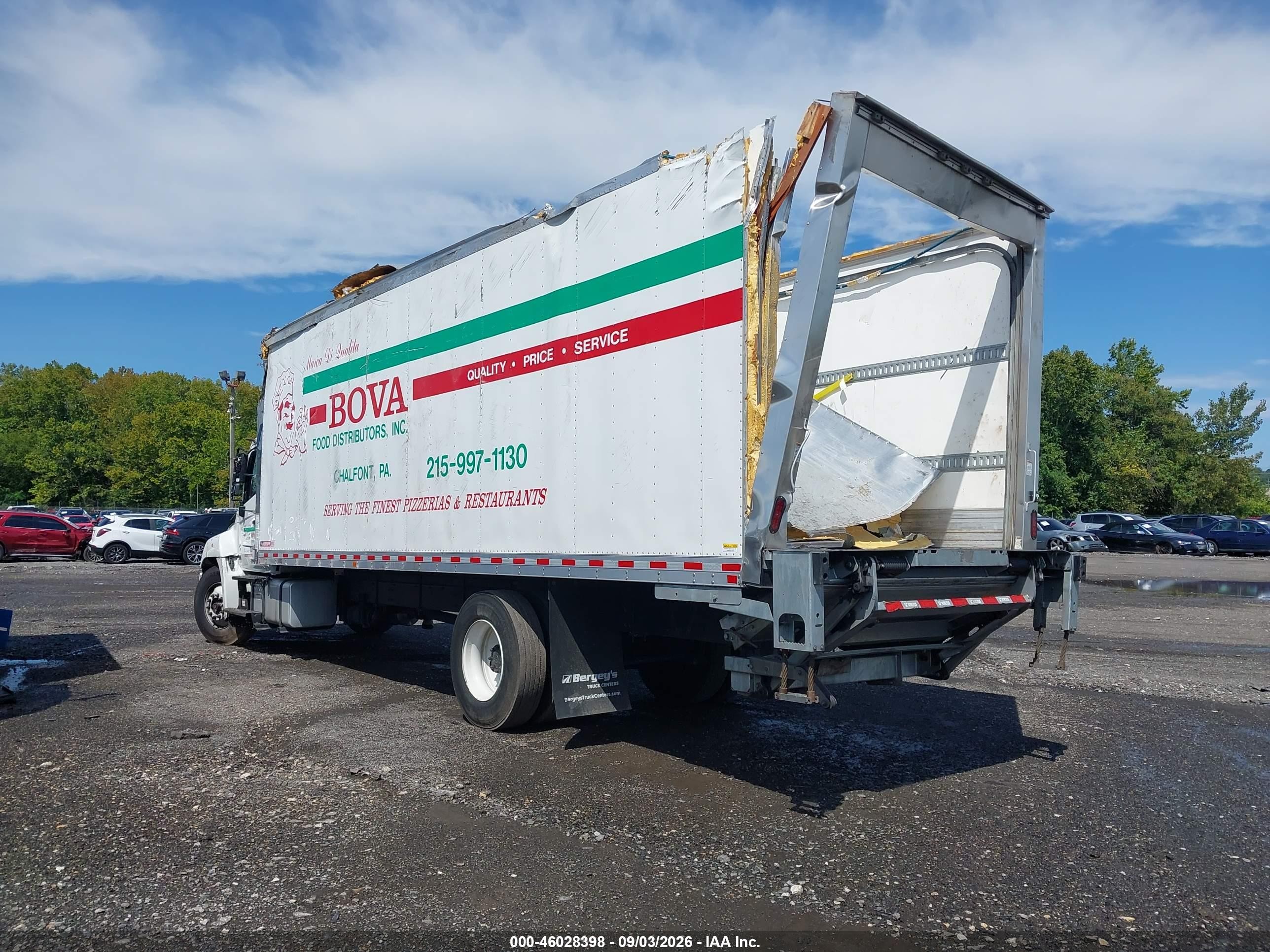 2024 Hino Hino L6 VIN 5PVNJ7AV5R5T56756 IAAI salvage auction — Top/Roof, Salvage (Pennsylvania), sold $15,950 on 2026-10-16 (photo 3)