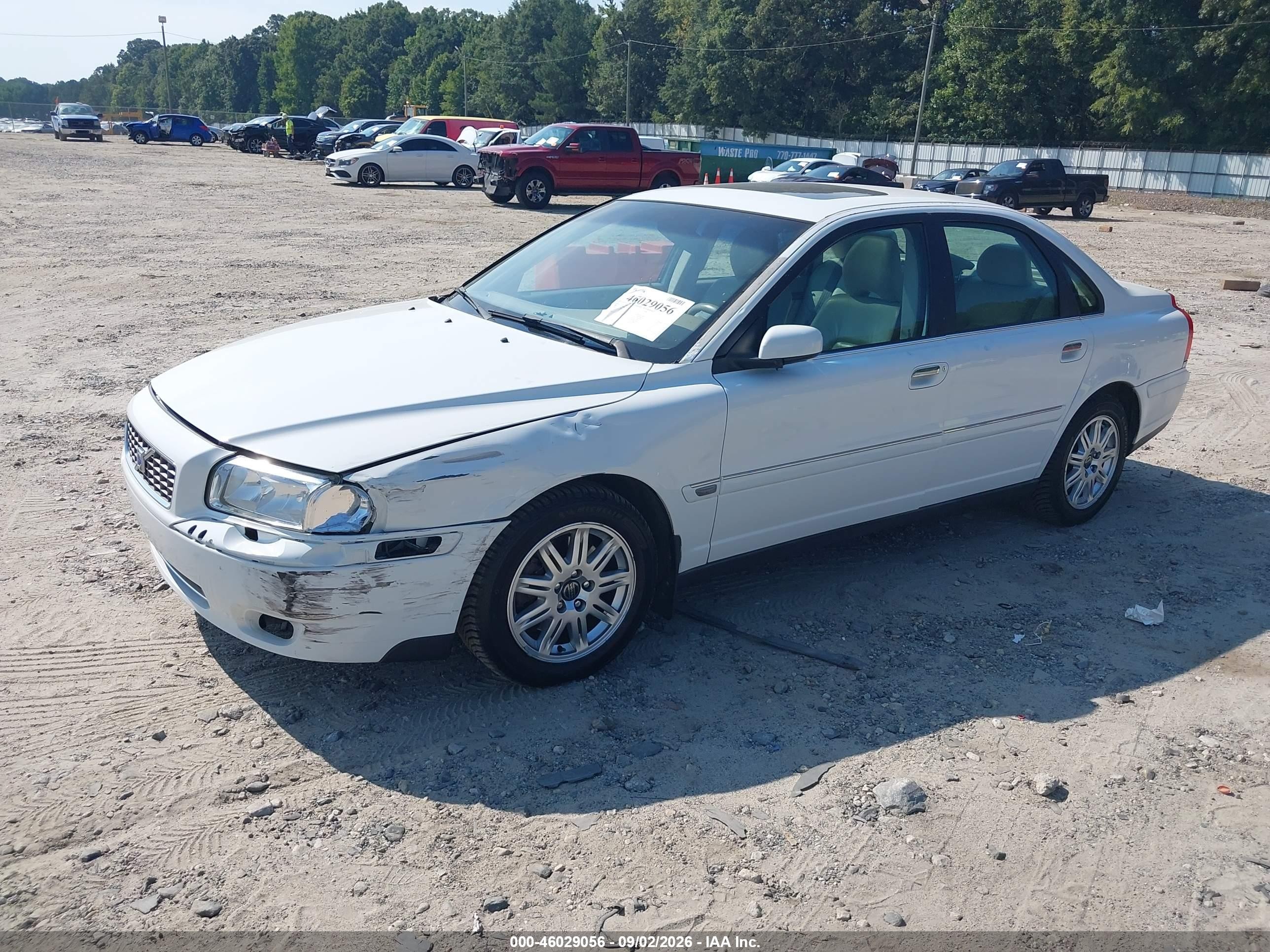 2004 Volvo S80 VIN YV1TS59H041363938 IAAI salvage auction — Front End, Salvage (Georgia), sold $775 on 2026-10-03 (photo 2)