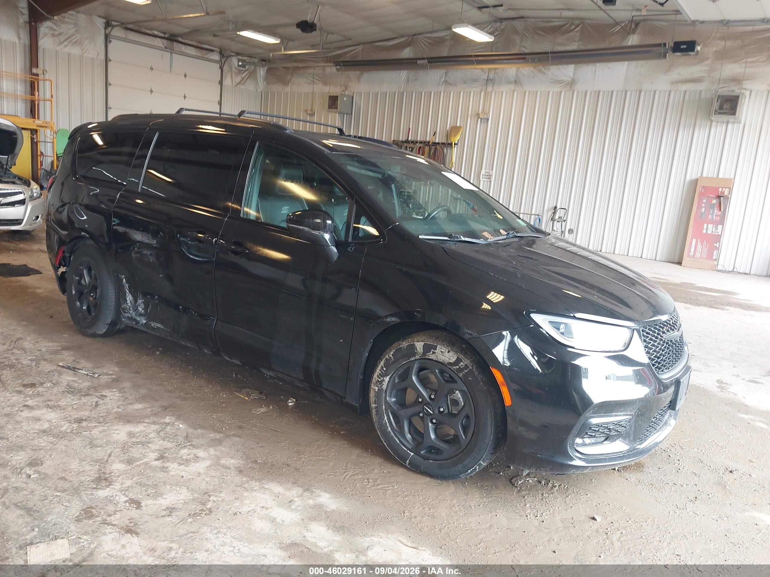 2022 Chrysler Pacifica VIN 2C4RC1S73NR119138 — IAAI salvage auction photo