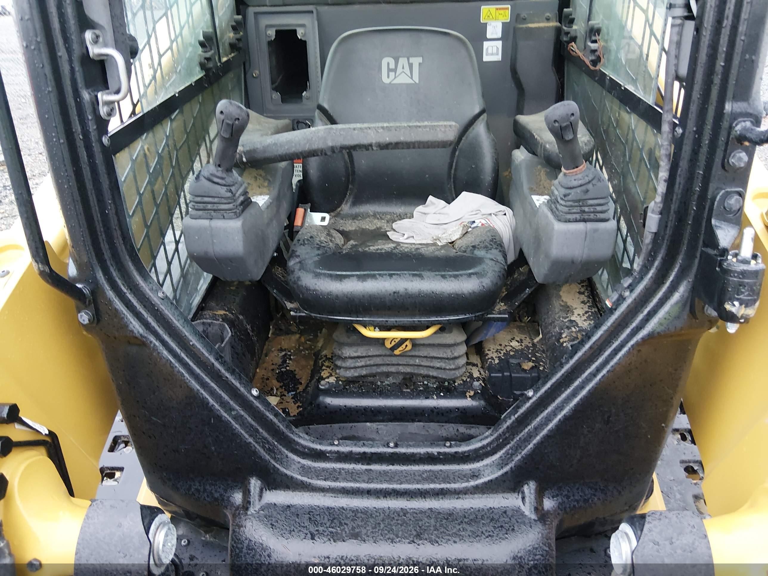 2026 Caterpillar 255 Track Loader VIN CAT00255CFL716447 IAAI salvage auction — Front End, Bill Of Sale (North Carolina), sold $25,100 on 2026-09-30 (photo 8)