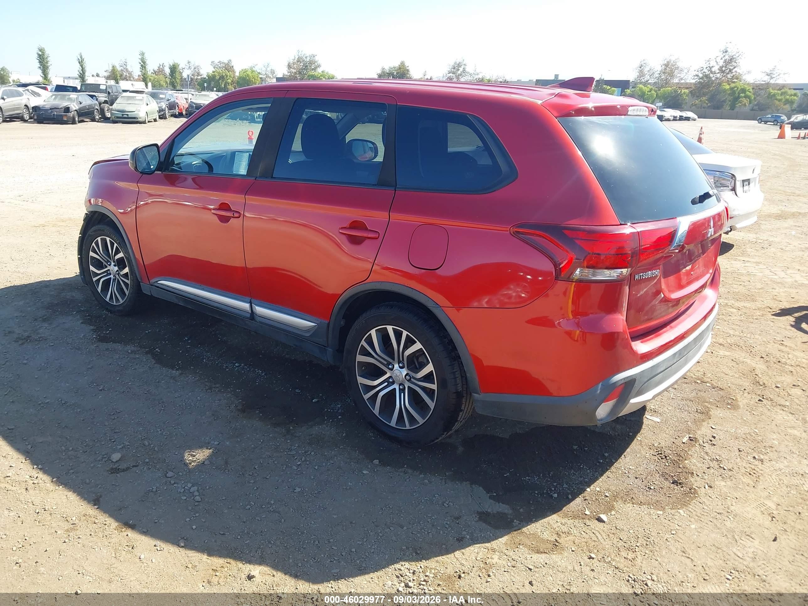 2018 Mitsubishi Outlander VIN JA4AD2A31JZ049695 IAAI salvage auction — Front End, Salvage (California), sold $875 on 2026-09-12 (photo 3)