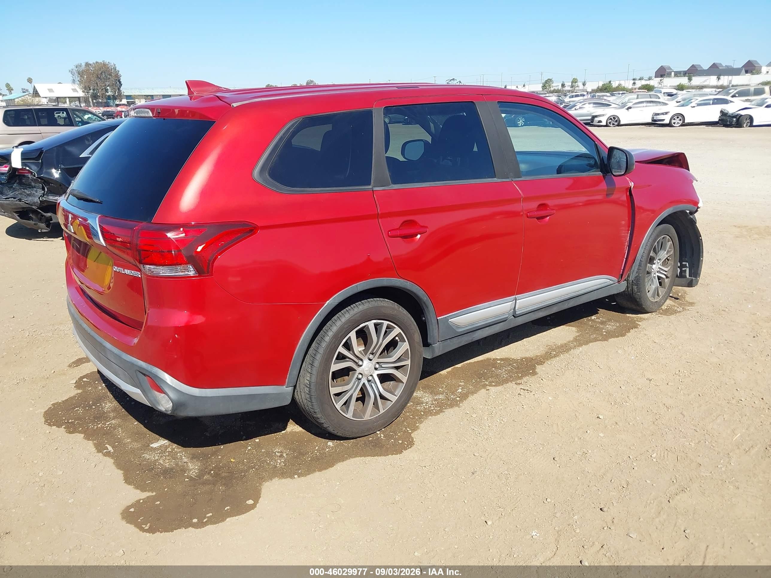 2018 Mitsubishi Outlander VIN JA4AD2A31JZ049695 IAAI salvage auction — Front End, Salvage (California), sold $875 on 2026-09-12 (photo 4)