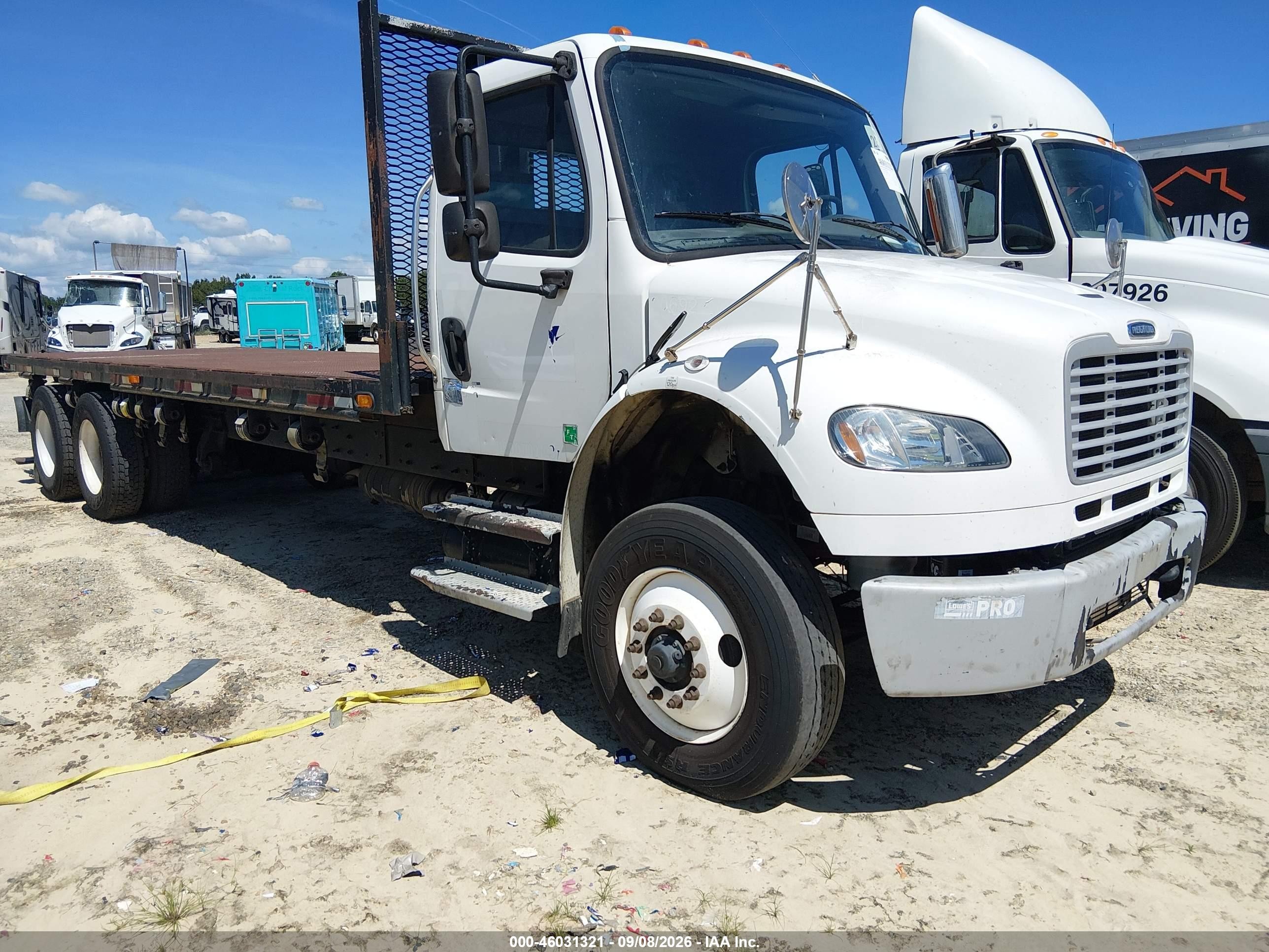 2016 Freightliner M2 106 VIN 1FVHCYCY7GHHB6080 — IAAI salvage auction photo