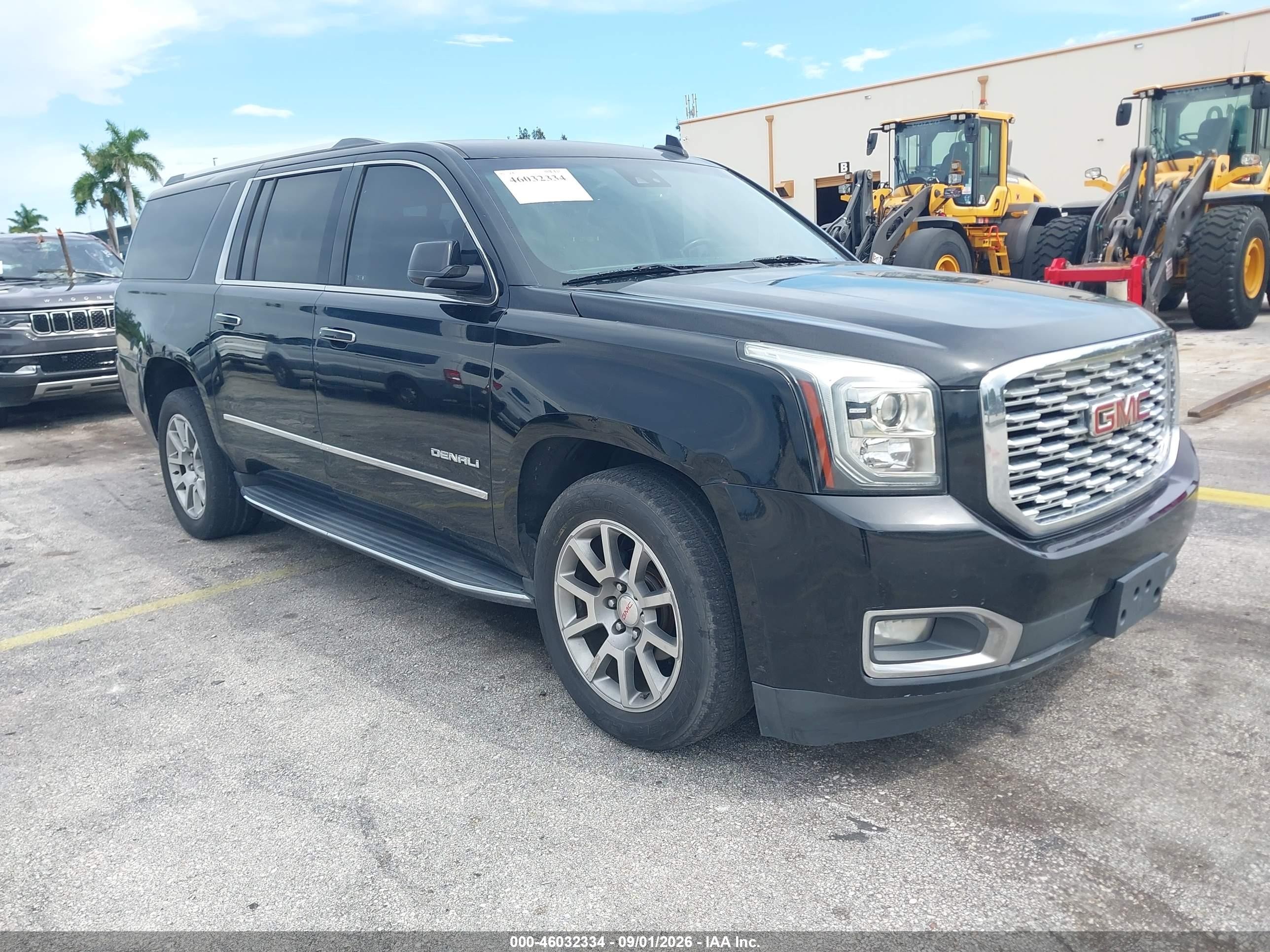 2019 GMC Yukon XL VIN 1GKS1HKJ1KR380317 — IAAI salvage auction photo