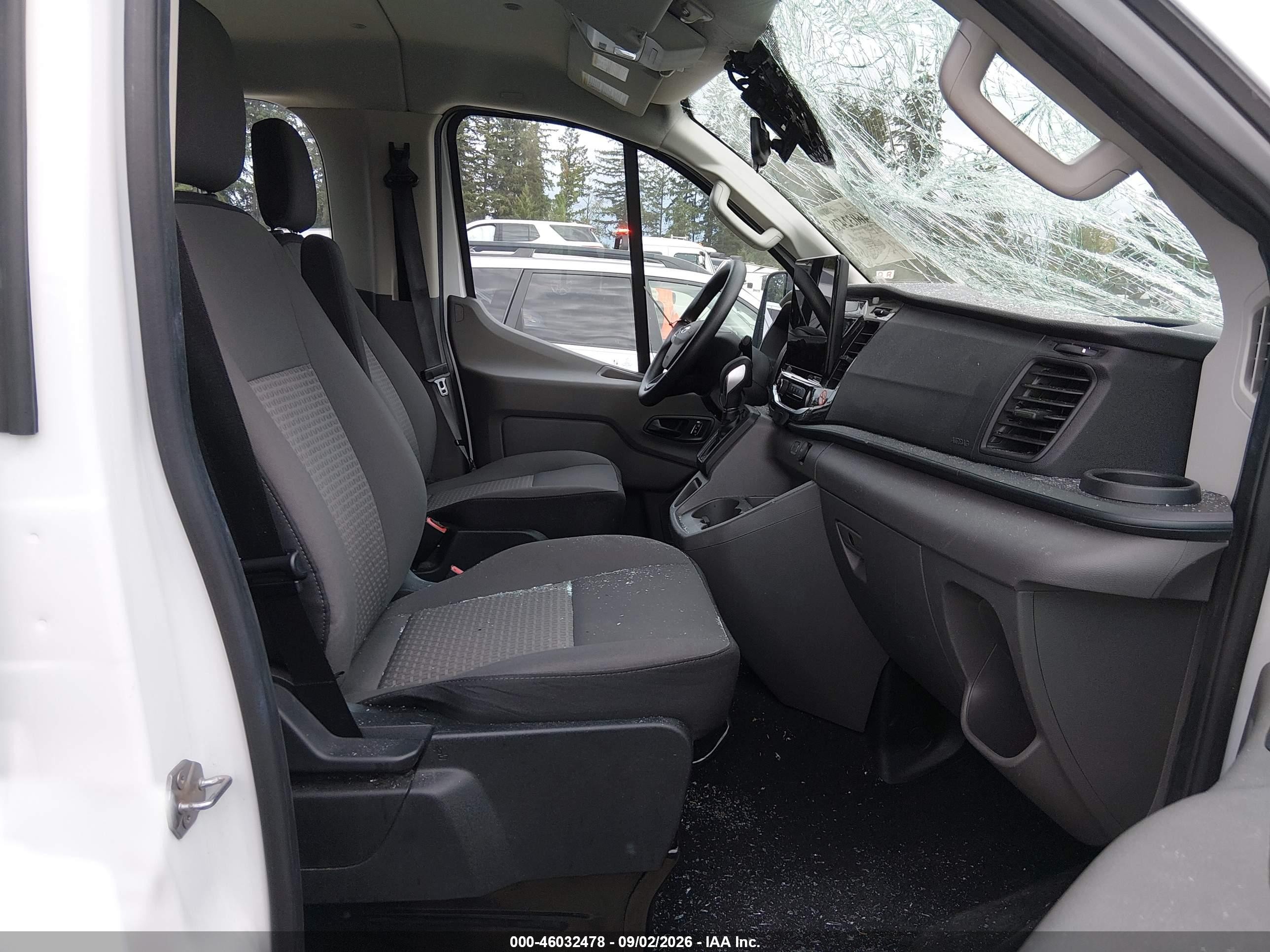 2025 Ford Transit VIN 1FBAX2Y86SKA50158 IAAI salvage auction — Front End, Enterprise Vehicles Clear Only (Arizona), sold $18,100 on 2026-09-07 (photo 5)