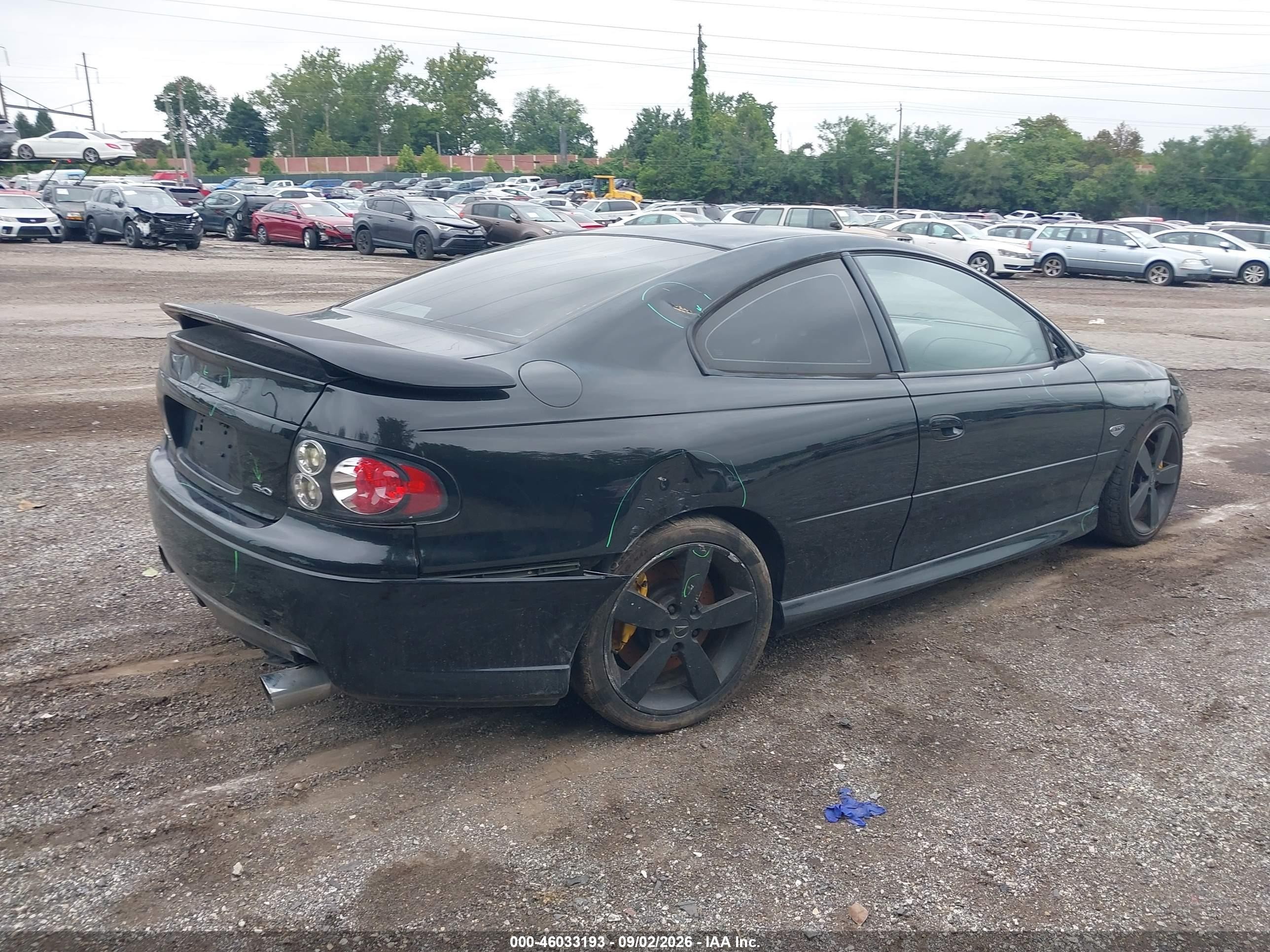 2006 Pontiac Gto VIN 6G2VX12U06L821007 IAAI salvage auction — Front End, Salvage (Pennsylvania), sold $4,900 on 2026-09-12 (photo 4)