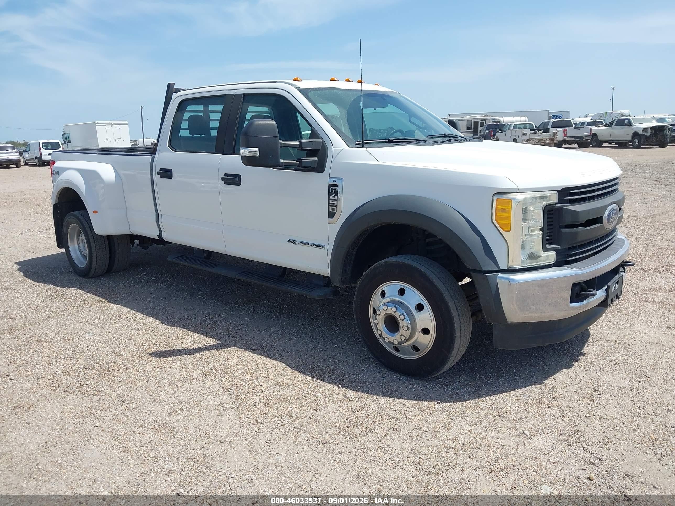 2017 Ford F-450 VIN 1FT8W4DT7HEF23091 — IAAI salvage auction photo