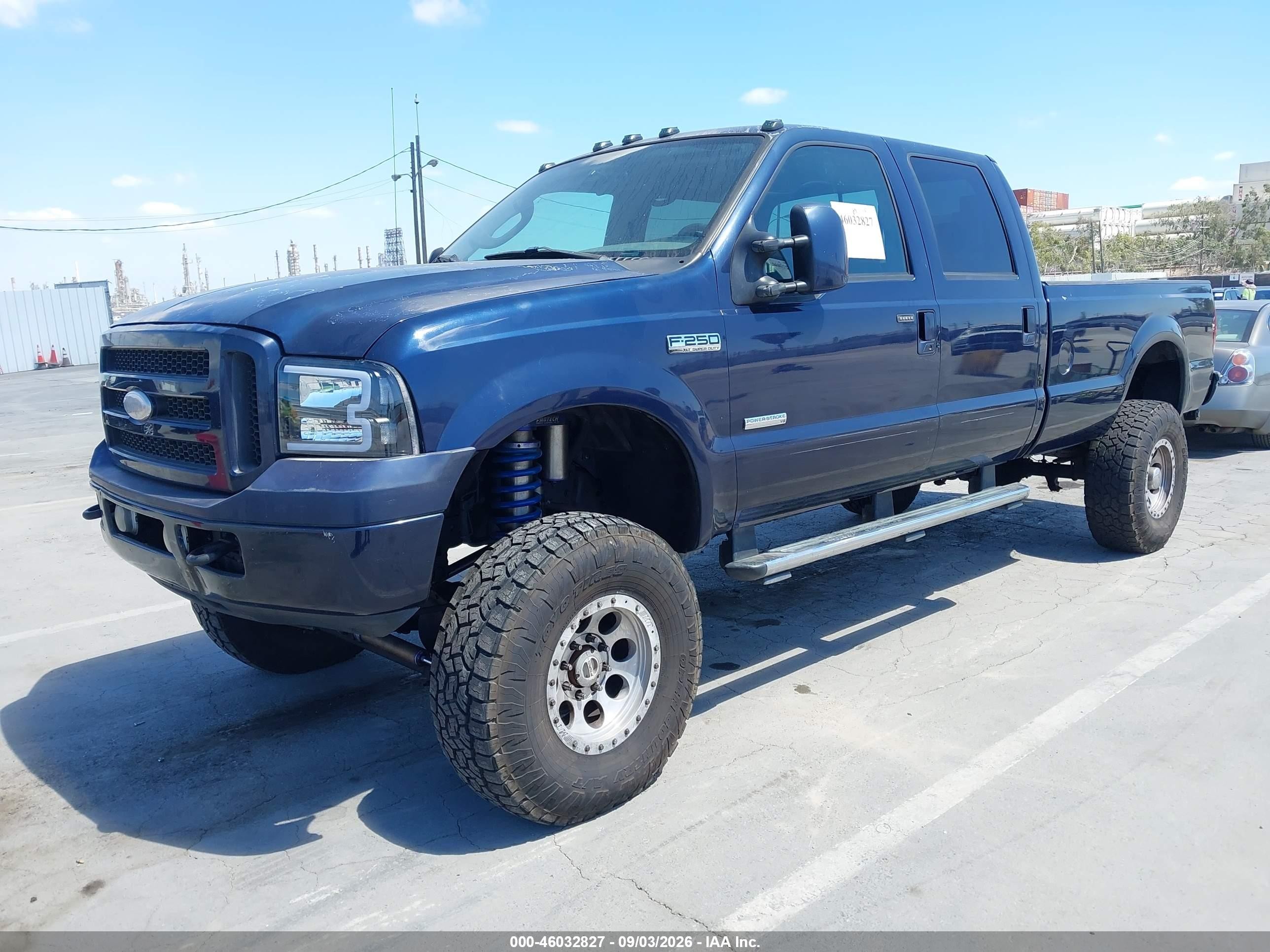 2006 Ford F-250 VIN 1FTSW21P06EB63323 IAAI salvage auction — Rear End, Salvage (California), sold $1,950 on 2026-09-13 (photo 2)