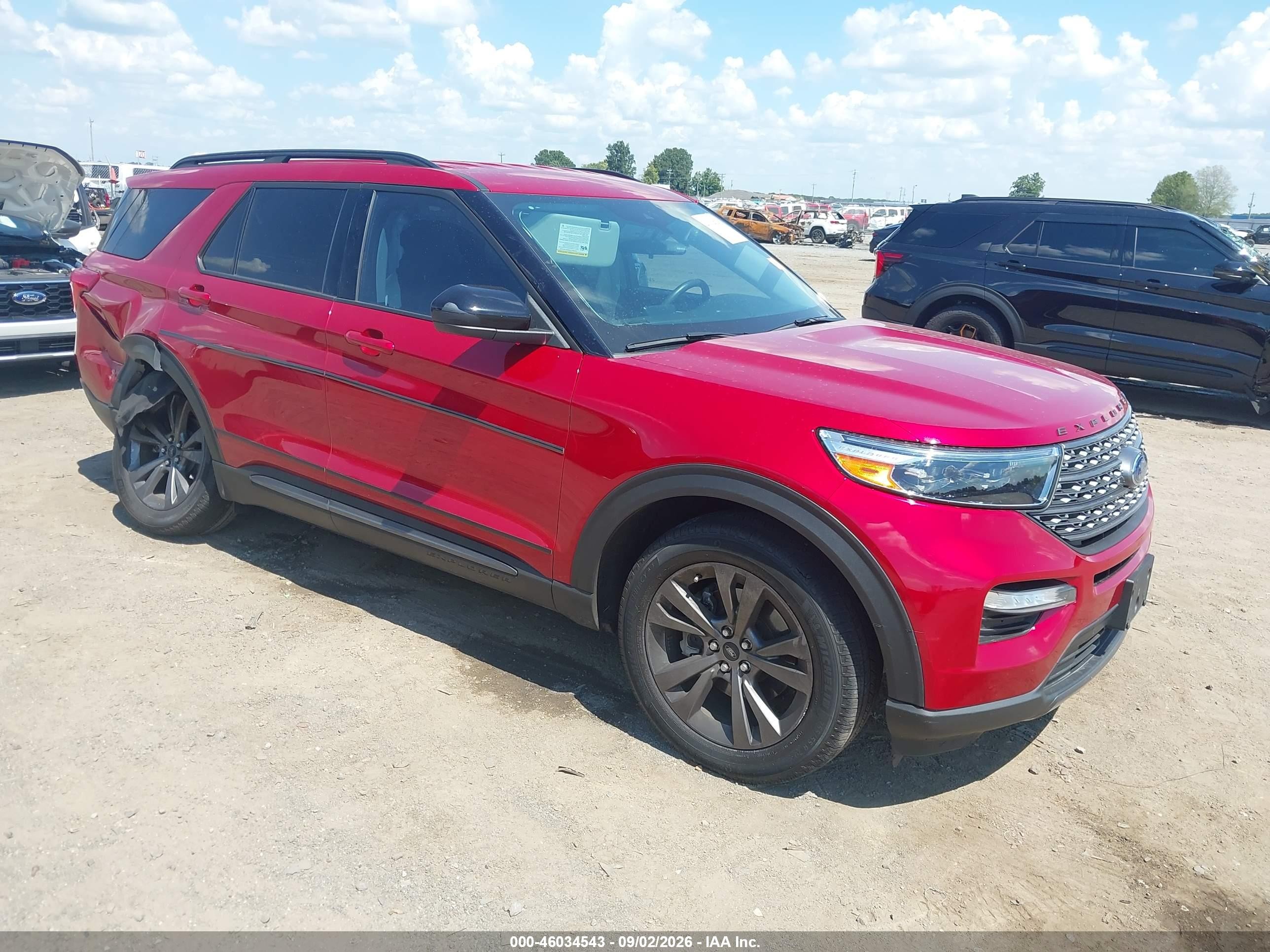 2023 Ford Explorer VIN 1FMSK7DH7PGB87357 — IAAI salvage auction photo
