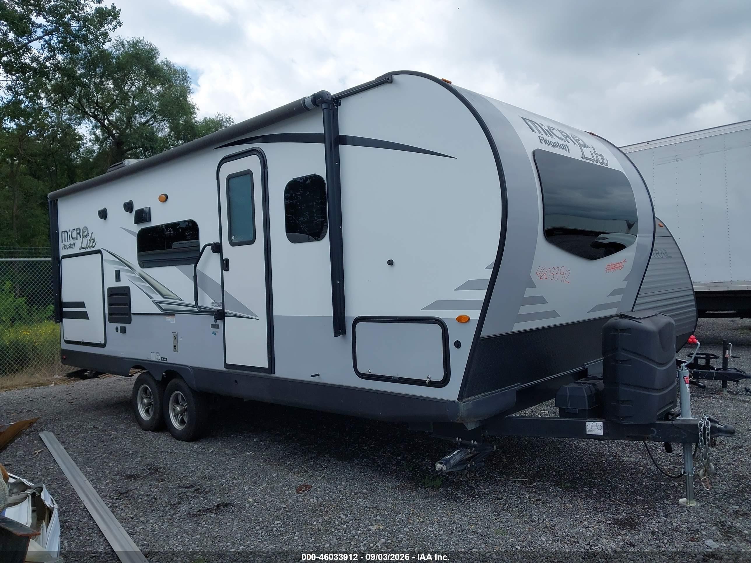 2019 Flagstaff Micro Lite VIN 4X4TFLA2XKD429522 IAAI salvage auction — Top/Roof, Mv-907A (New York), sold $5,000 on 2026-09-16 (photo 1)