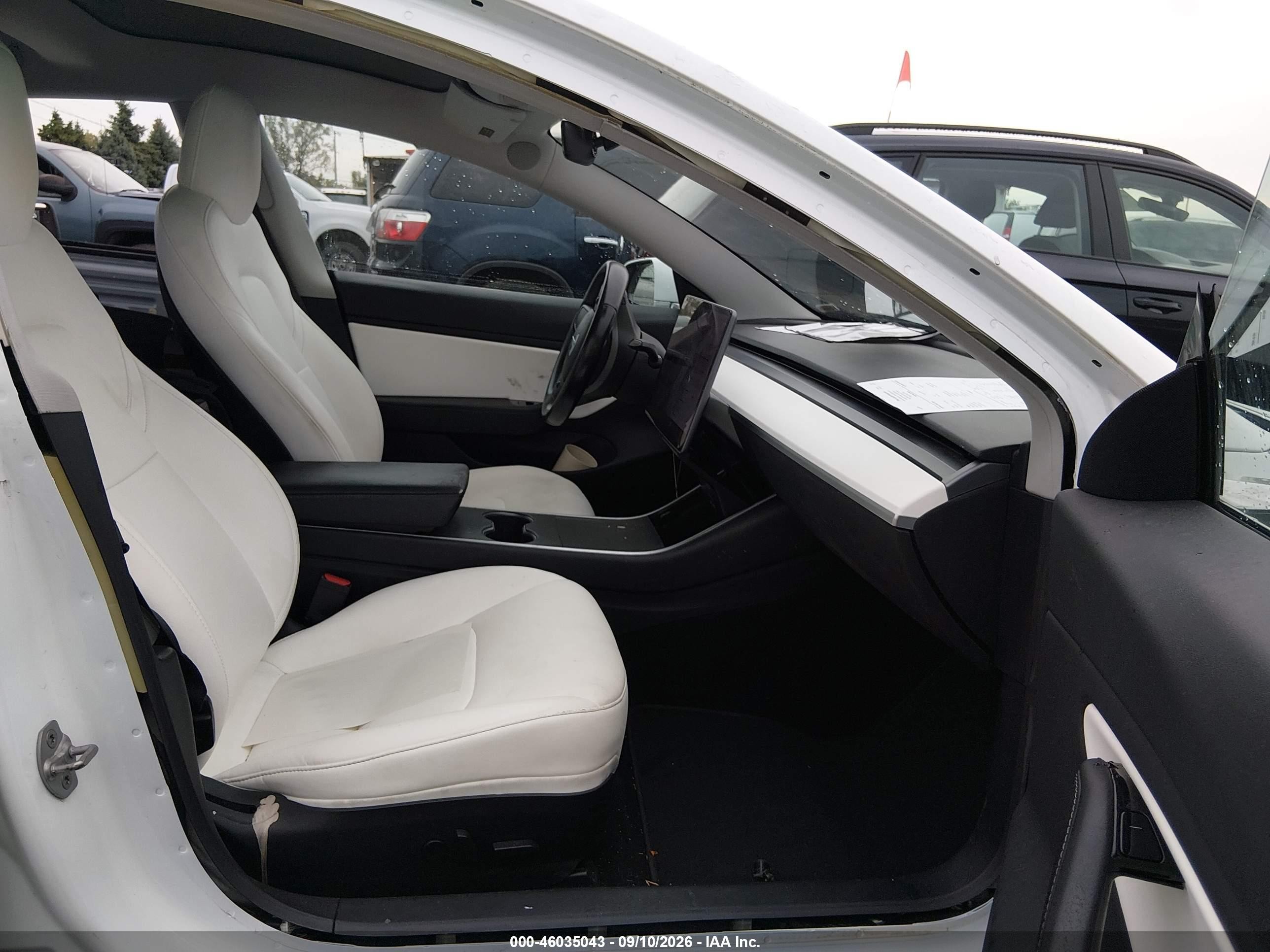 2018 Tesla Model 3 VIN 5YJ3E1EB1JF086453 IAAI salvage auction — Rear End, Salvage (Ohio), sold $5,350 on 2026-09-27 (photo 5)