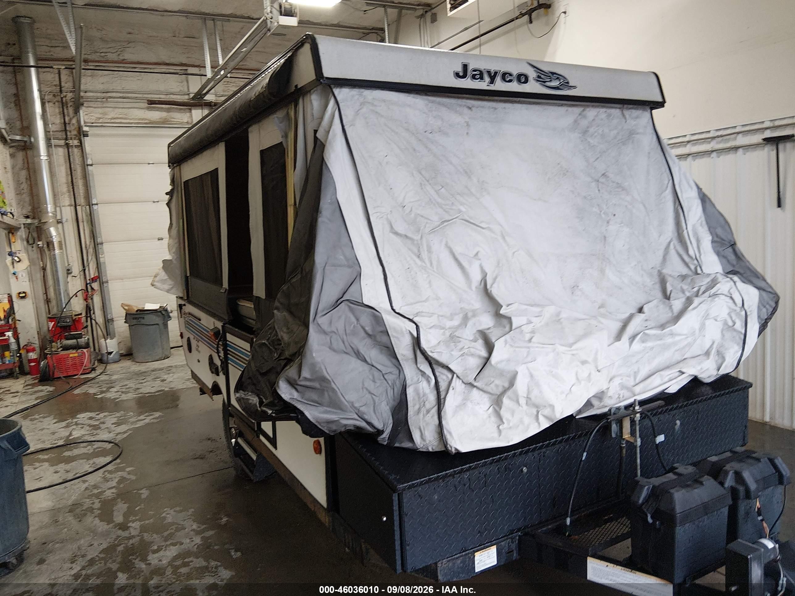 2017 Jayco Jay VIN 1UJAJ0AHXH12S0239 IAAI salvage auction — Vandalized, Bill Of Sale (Alaska), sold $400 on 2026-09-11 (photo 1)