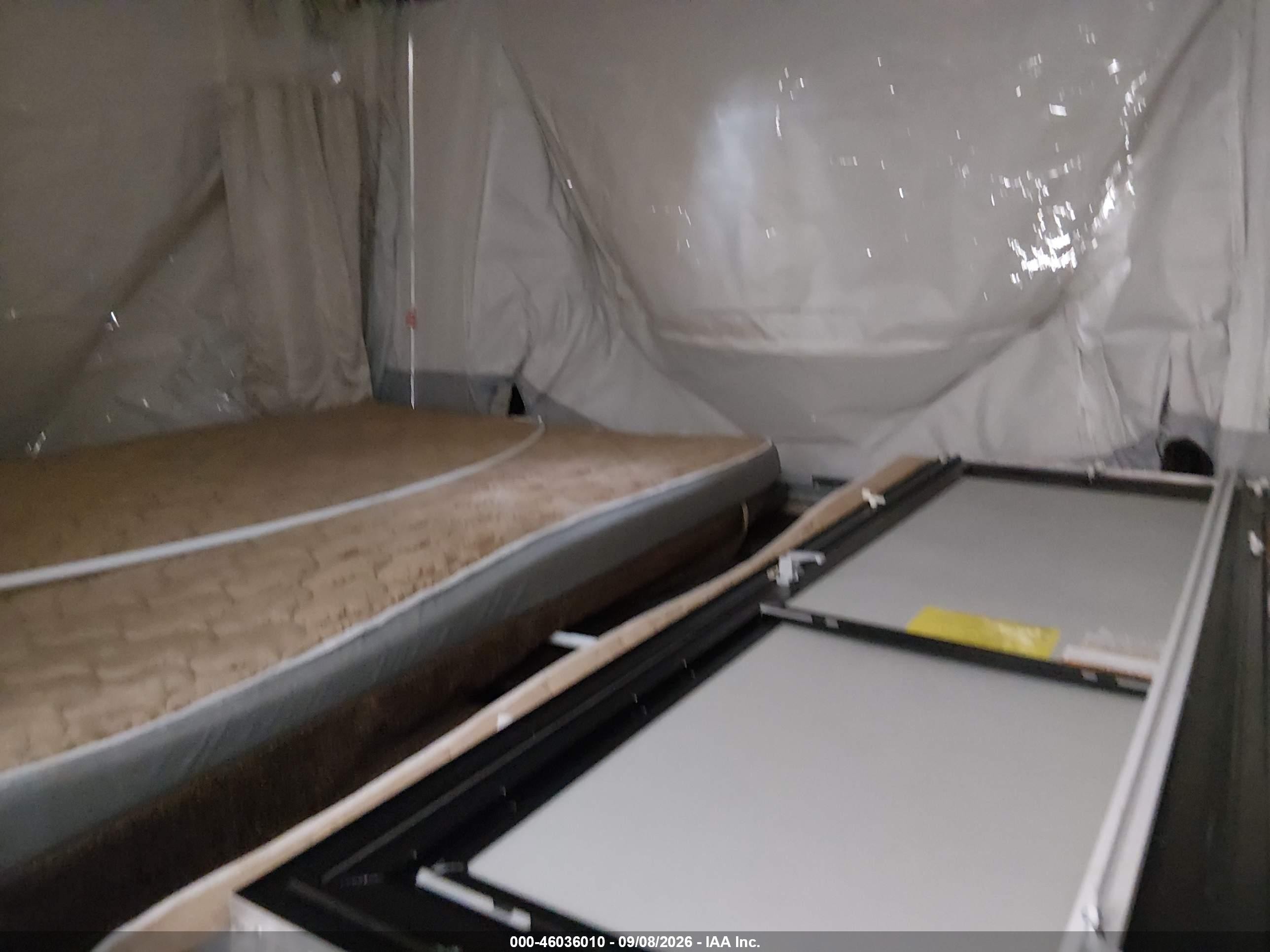 2017 Jayco Jay VIN 1UJAJ0AHXH12S0239 IAAI salvage auction — Vandalized, Bill Of Sale (Alaska), sold $400 on 2026-09-11 (photo 5)