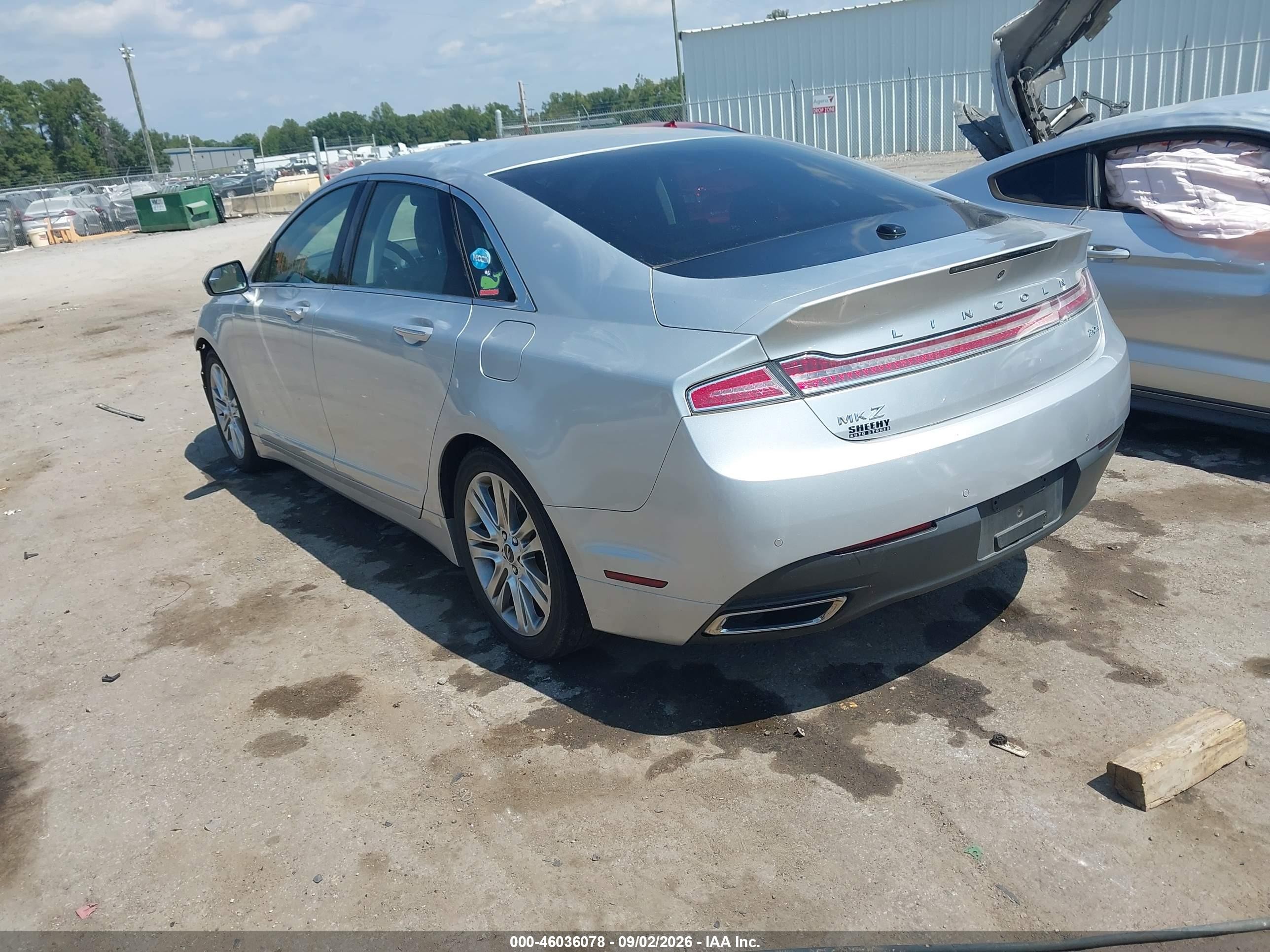 2014 Lincoln MKZ VIN 3LN6L2LU5ER824395 IAAI salvage auction — Front End, Clear (Virginia), sold $1,700 on 2026-09-23 (photo 3)