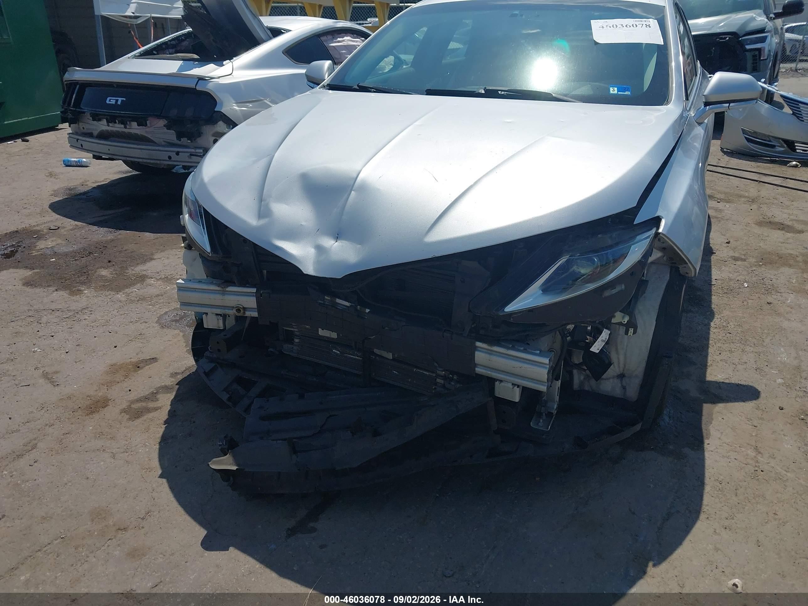 2014 Lincoln MKZ VIN 3LN6L2LU5ER824395 IAAI salvage auction — Front End, Clear (Virginia), sold $1,700 on 2026-09-23 (photo 6)