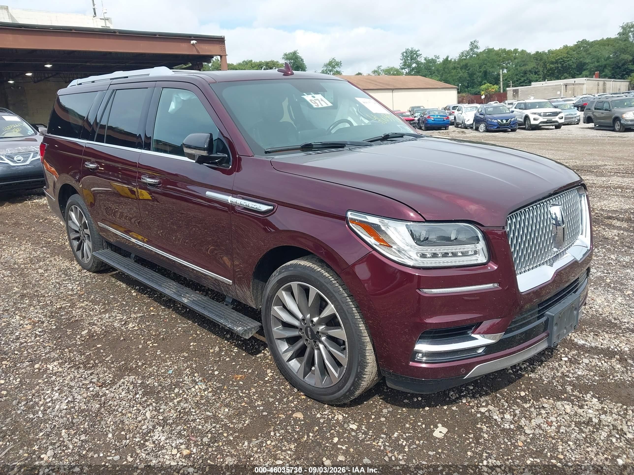 2019 Lincoln Navigator VIN 5LMJJ3JT1KEL01127 — IAAI salvage auction photo