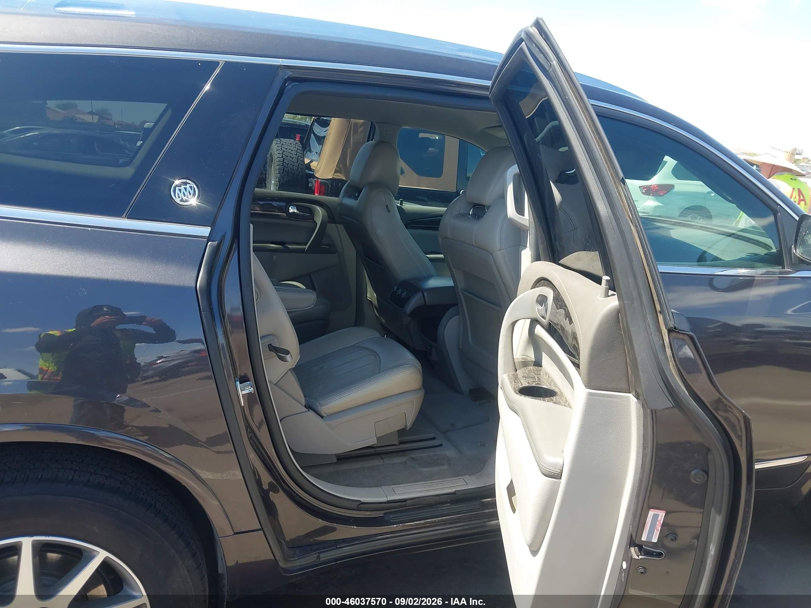 2014 Buick Enclave VIN 5GAKRBKD9EJ147737 IAAI salvage auction — Front End, Salvage (Arizona), sold $725 on 2026-09-07 (photo 8)