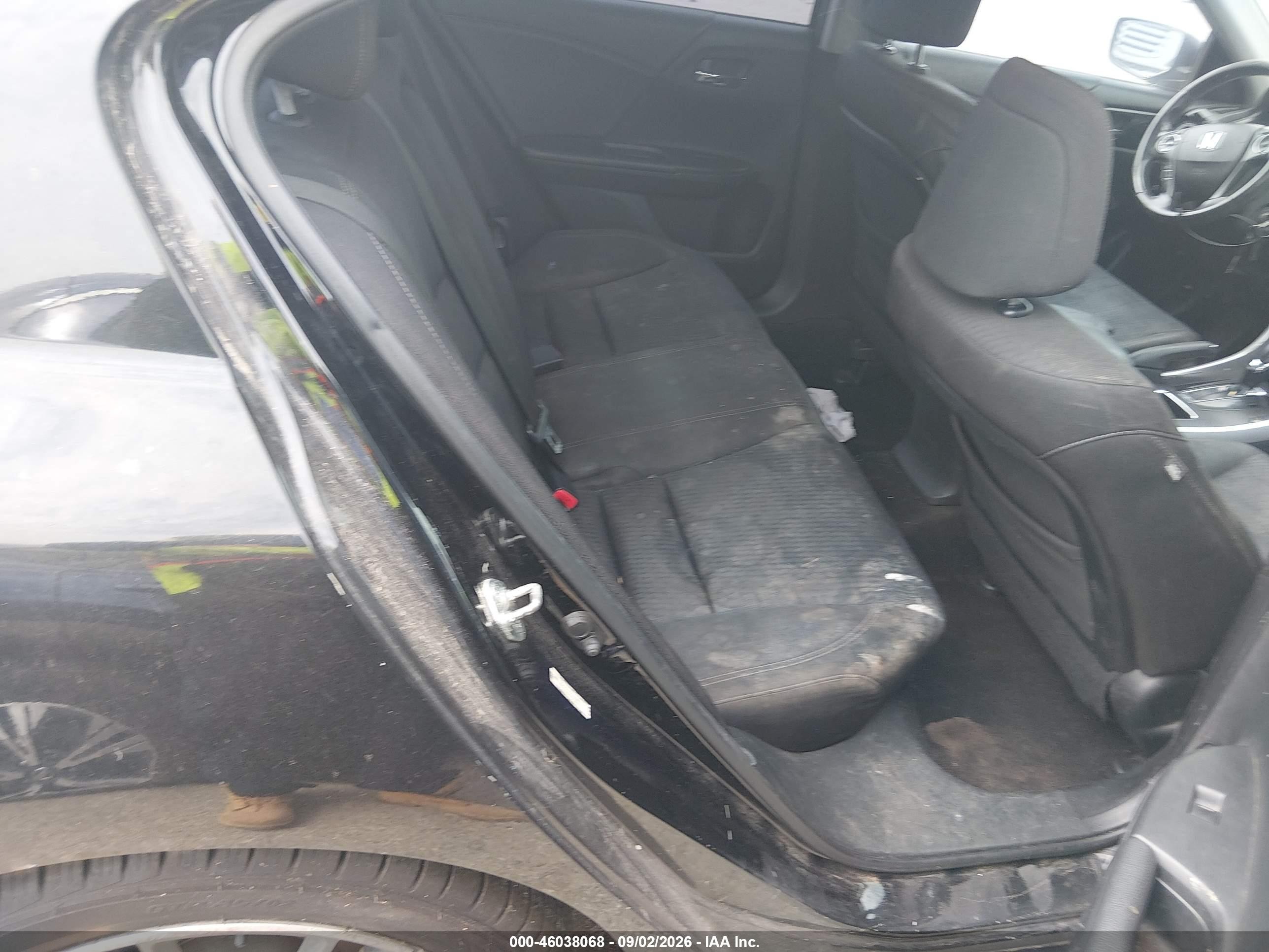 2014 Honda Accord VIN 1HGCR2F55EA099886 IAAI salvage auction — Normal Wear, Original (Texas), sold $2,525 on 2026-09-29 (photo 8)