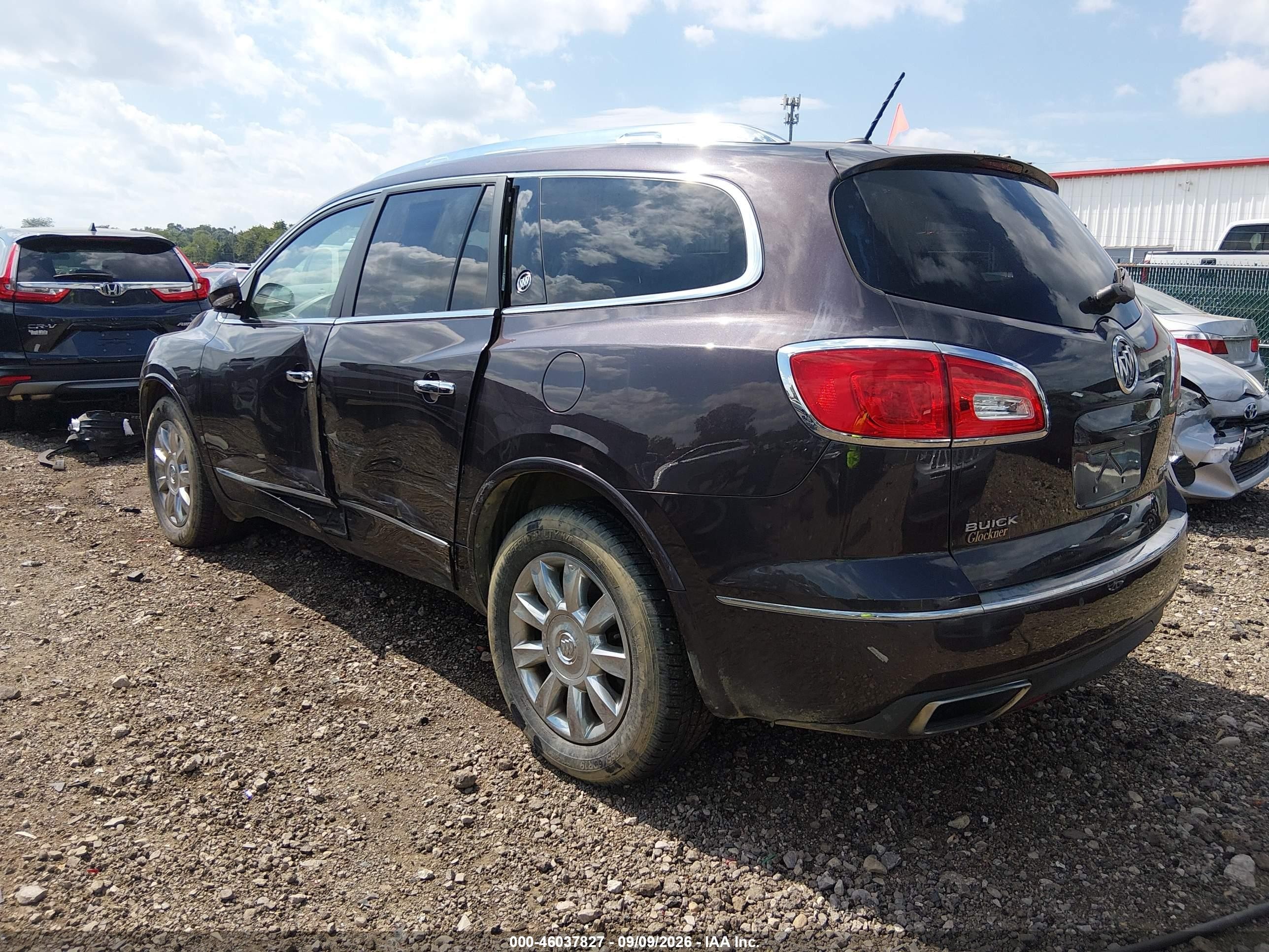 2015 Buick Enclave VIN 5GAKVBKD4FJ144094 IAAI salvage auction — Side, Salvage (Ohio), sold $800 on 2026-09-19 (photo 3)