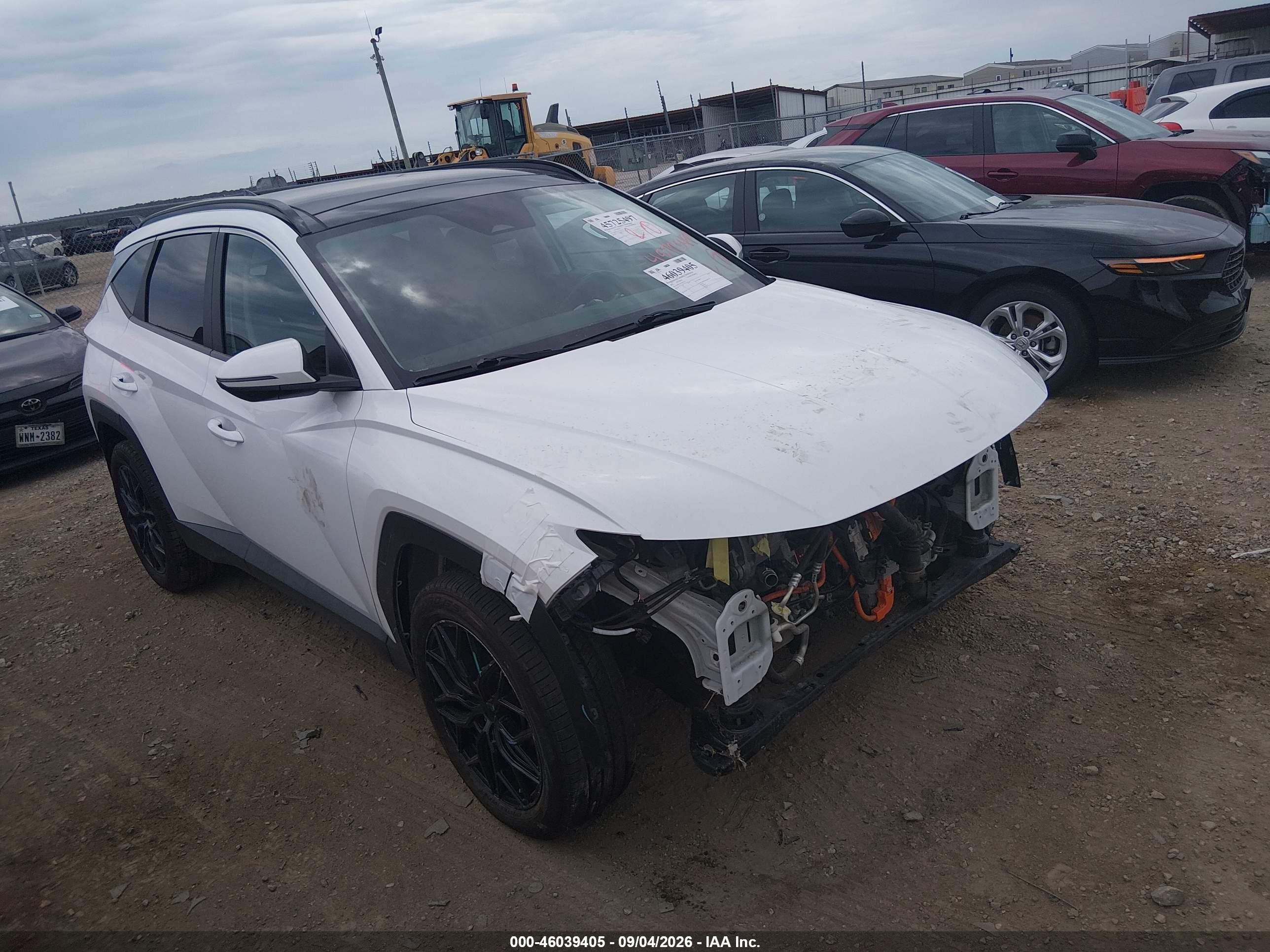 2022 Hyundai Tucson Hybrid VIN KM8JFCA11NU017140 — IAAI salvage auction photo