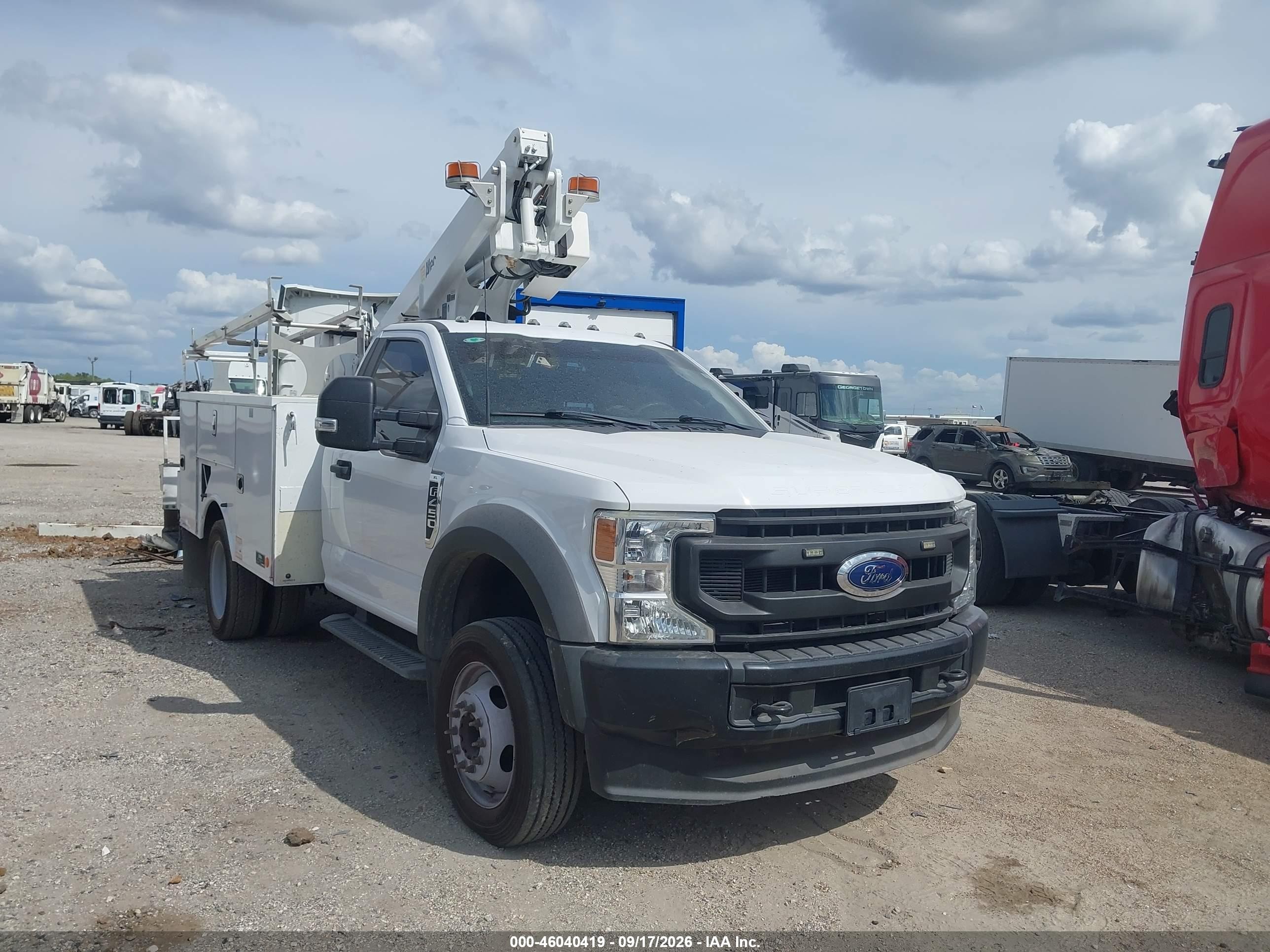2022 Ford F-450 VIN 1FDUF4GN6NDA19737 — IAAI salvage auction photo
