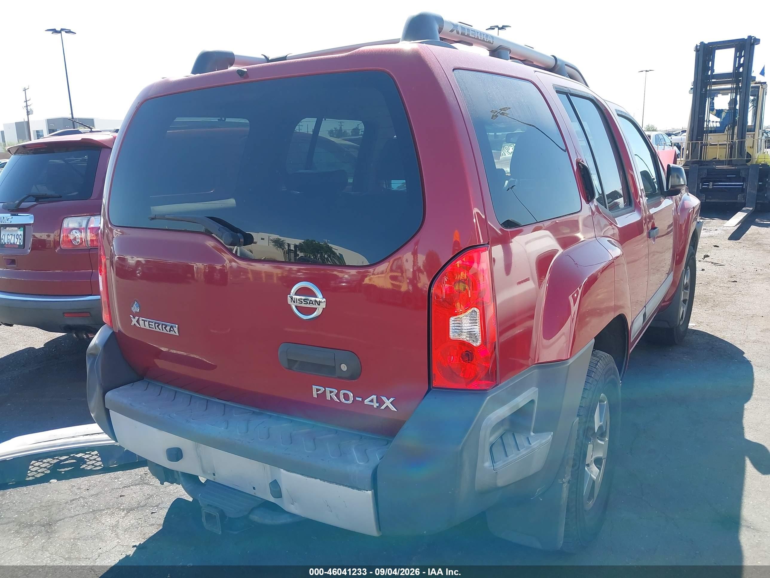2011 Nissan Xterra VIN 5N1AN0NW7BC516050 IAAI salvage auction — Front End, Wait Title, sold $725 on 2026-09-20 (photo 4)
