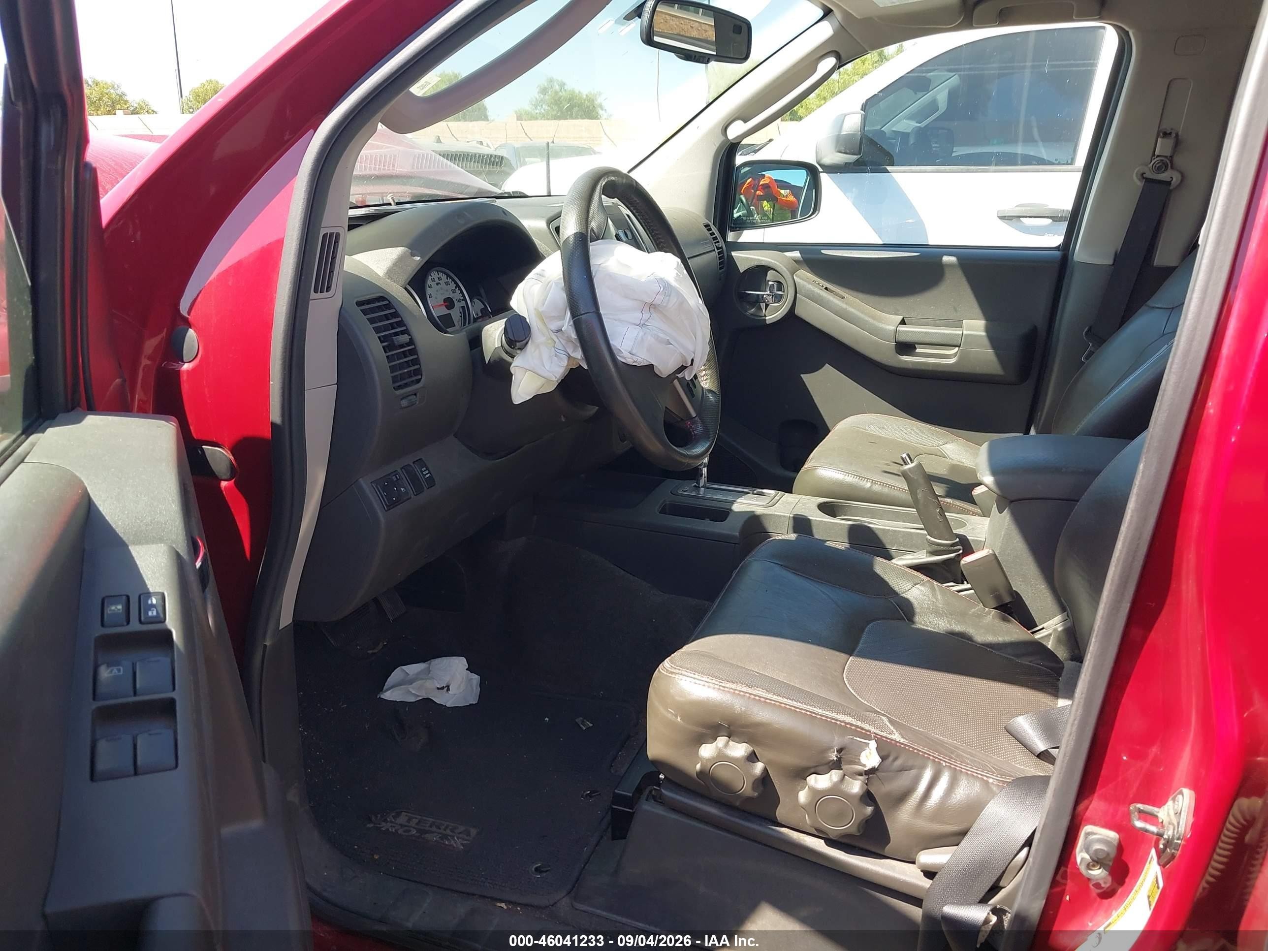 2011 Nissan Xterra VIN 5N1AN0NW7BC516050 IAAI salvage auction — Front End, Wait Title, sold $725 on 2026-09-20 (photo 5)