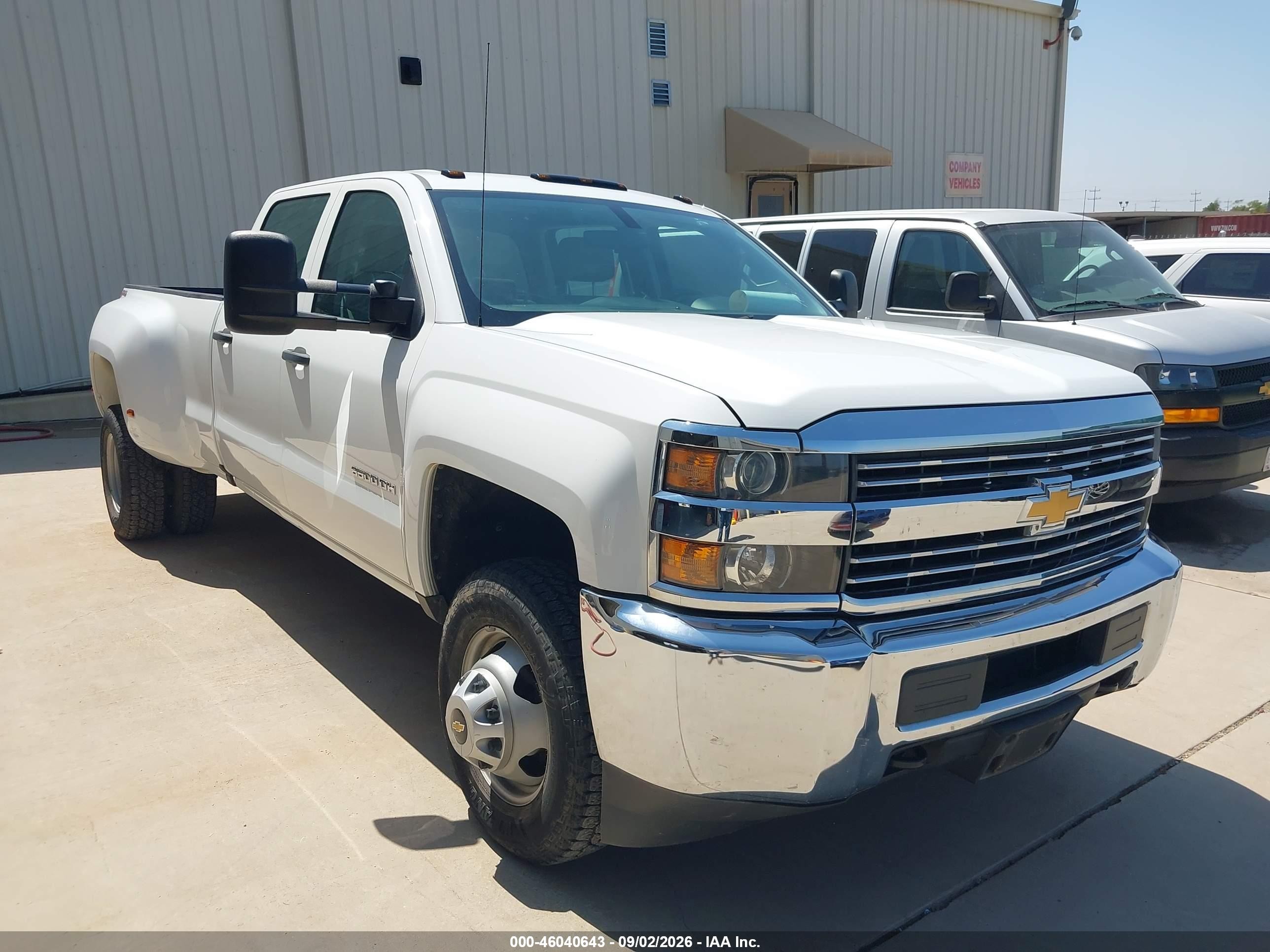 2017 Chevrolet Silverado VIN 1GC4KYCG6HF196120 — IAAI salvage auction photo