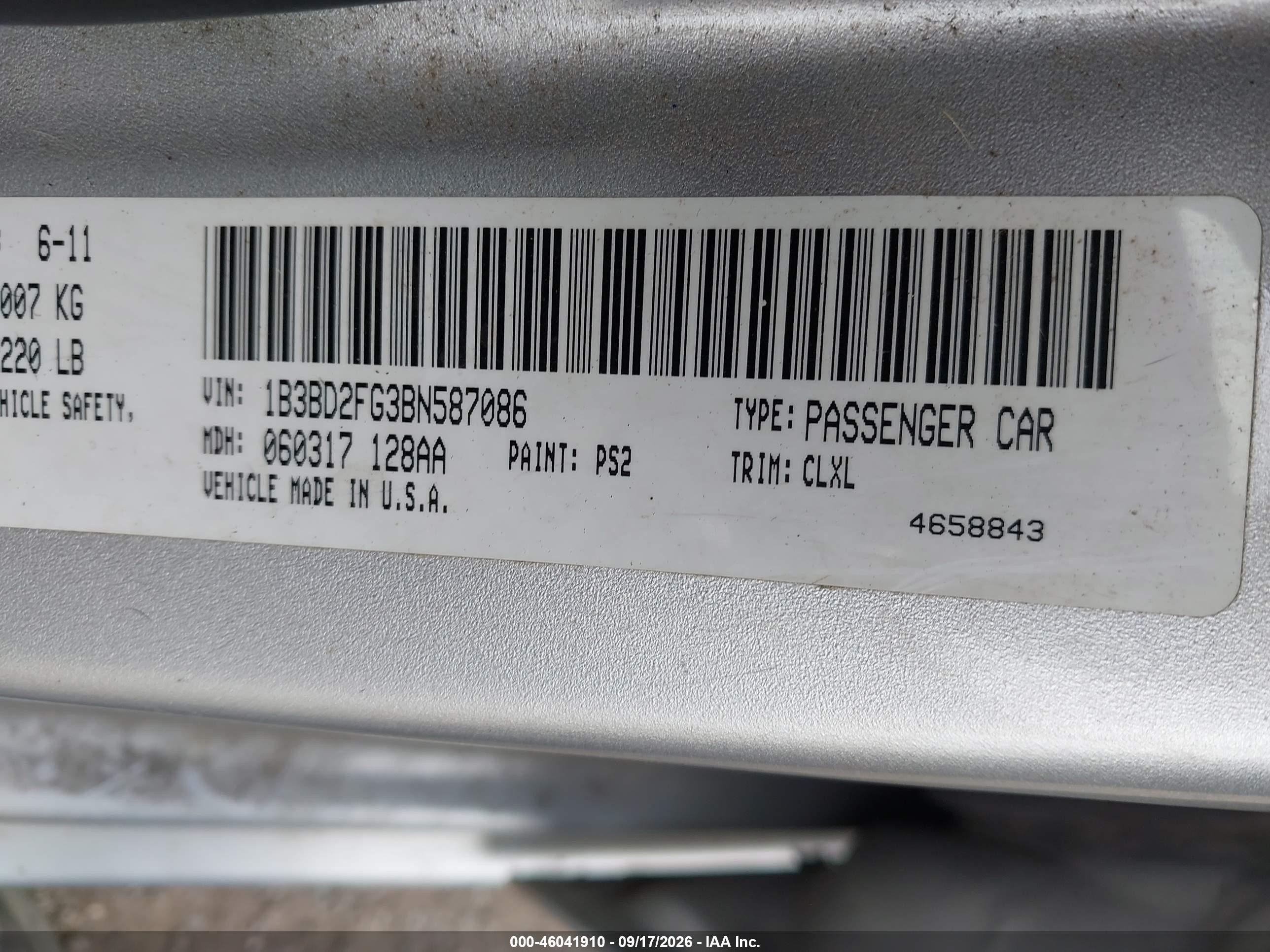 2011 Dodge Avenger VIN 1B3BD2FG3BN587086 IAAI salvage auction — Side, Salvage (Pennsylvania), sold $525 on 2026-09-27 (photo 9)