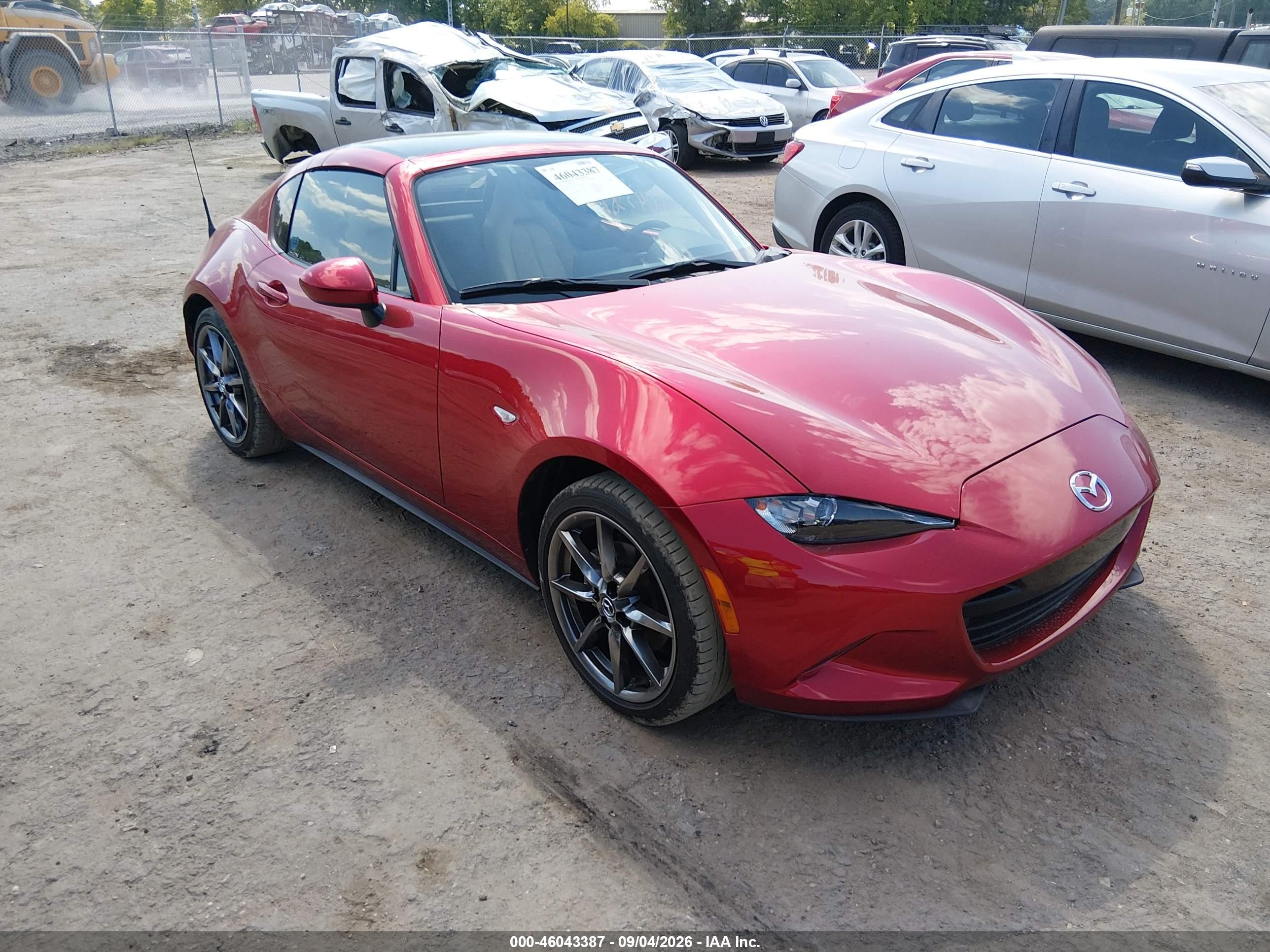 2020 Mazda MX-5 Miata VIN JM1NDAM79L0418200 — IAAI salvage auction photo