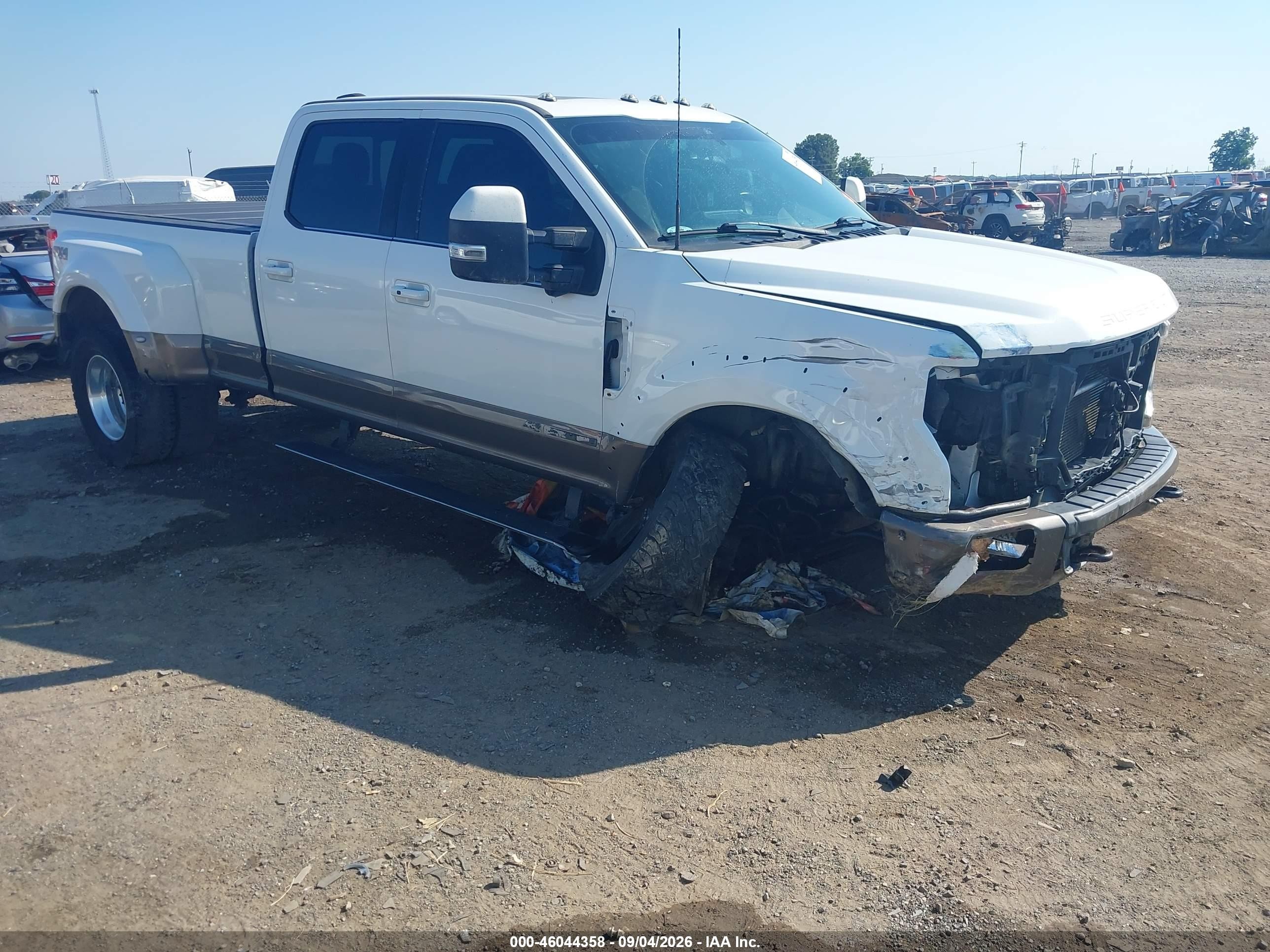 2022 Ford F-450 VIN 1FT8W4DT5NEC44024 — IAAI salvage auction photo