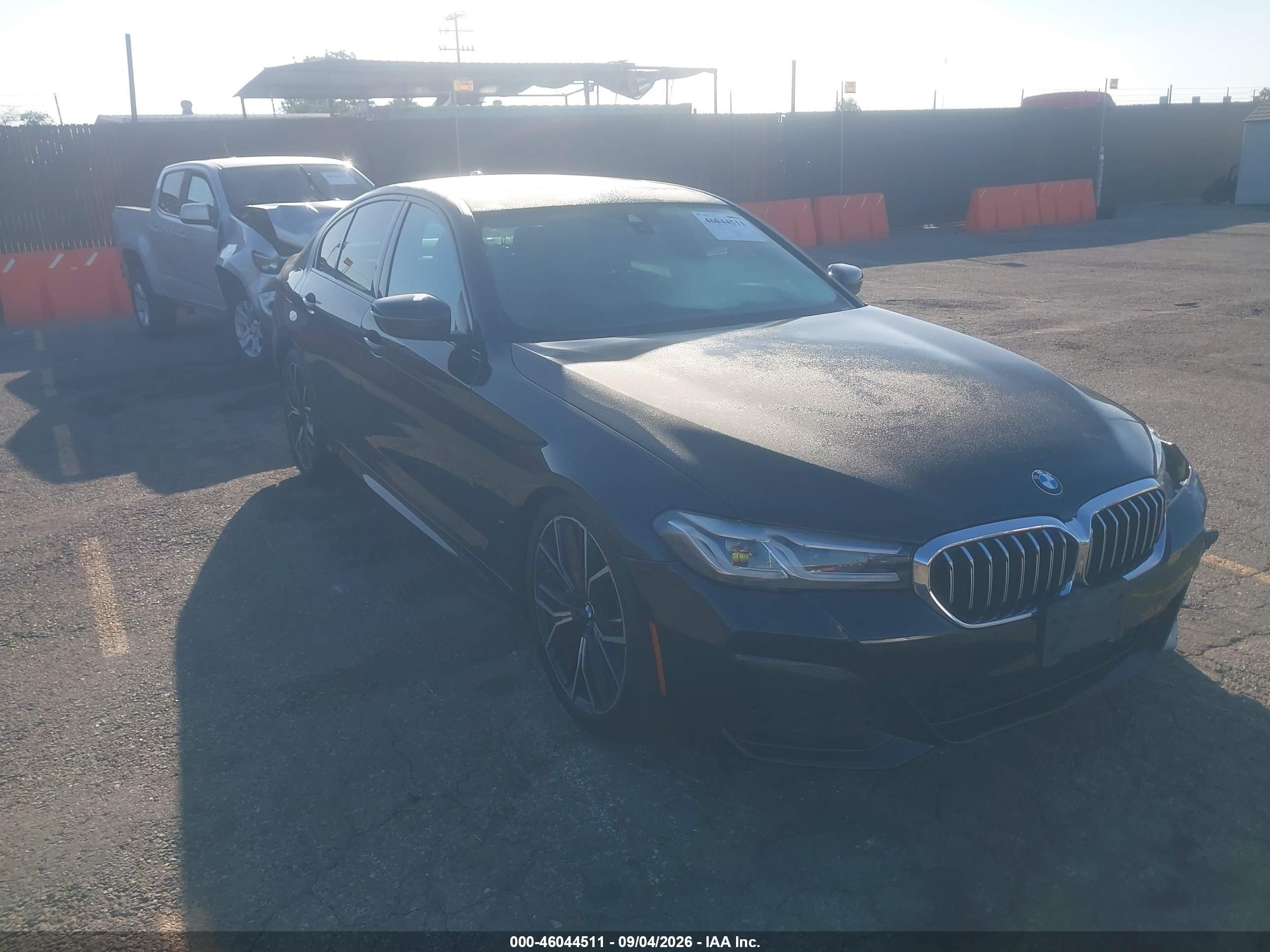 2021 BMW 5 Series VIN WBA13AG0XMCF12649 — IAAI salvage auction photo