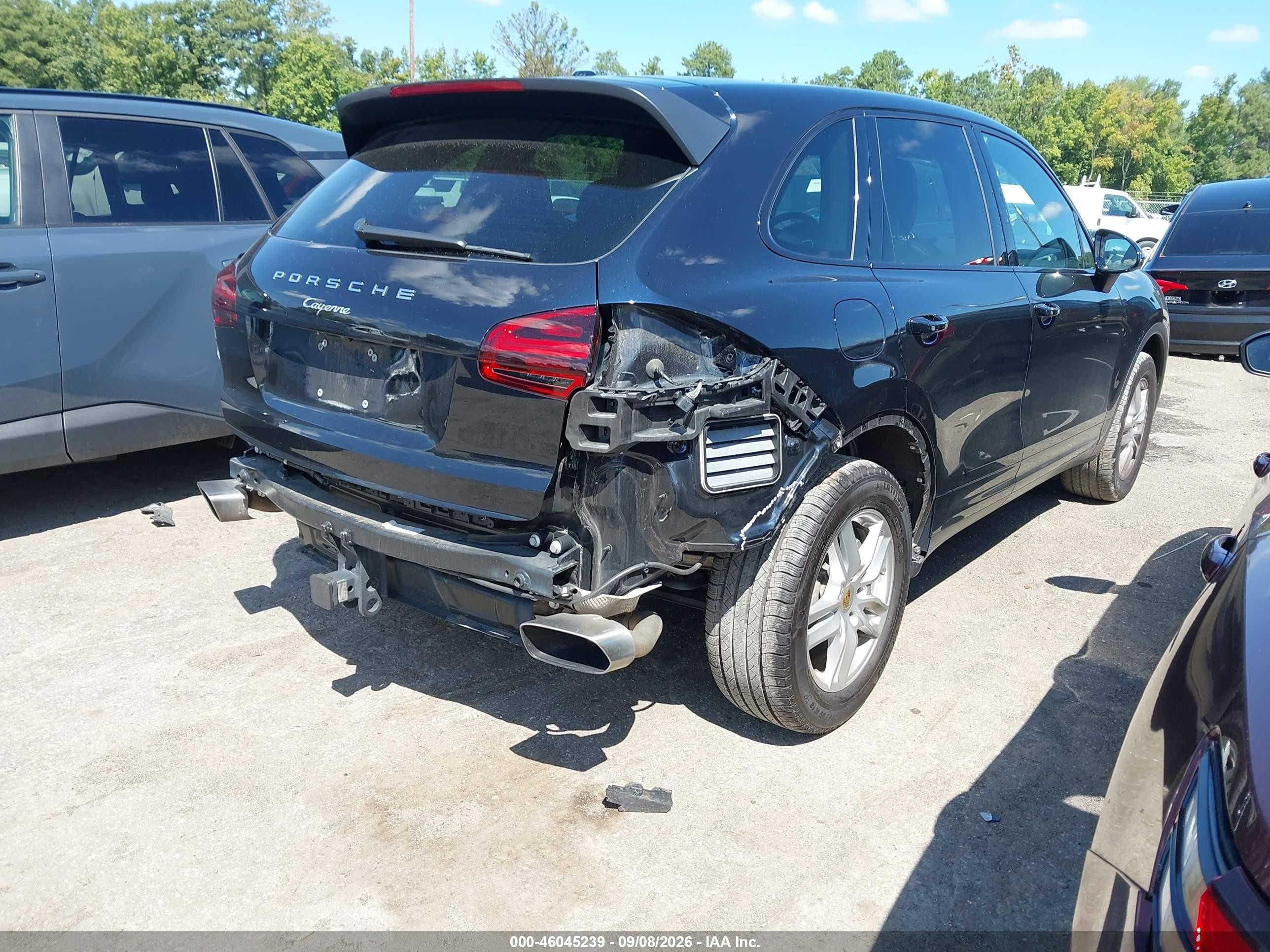 2016 Porsche Cayenne VIN WP1AA2A21GKA37245 IAAI salvage auction — Rear End, Salvage (Virginia), sold $5,100 on 2026-09-13 (photo 4)