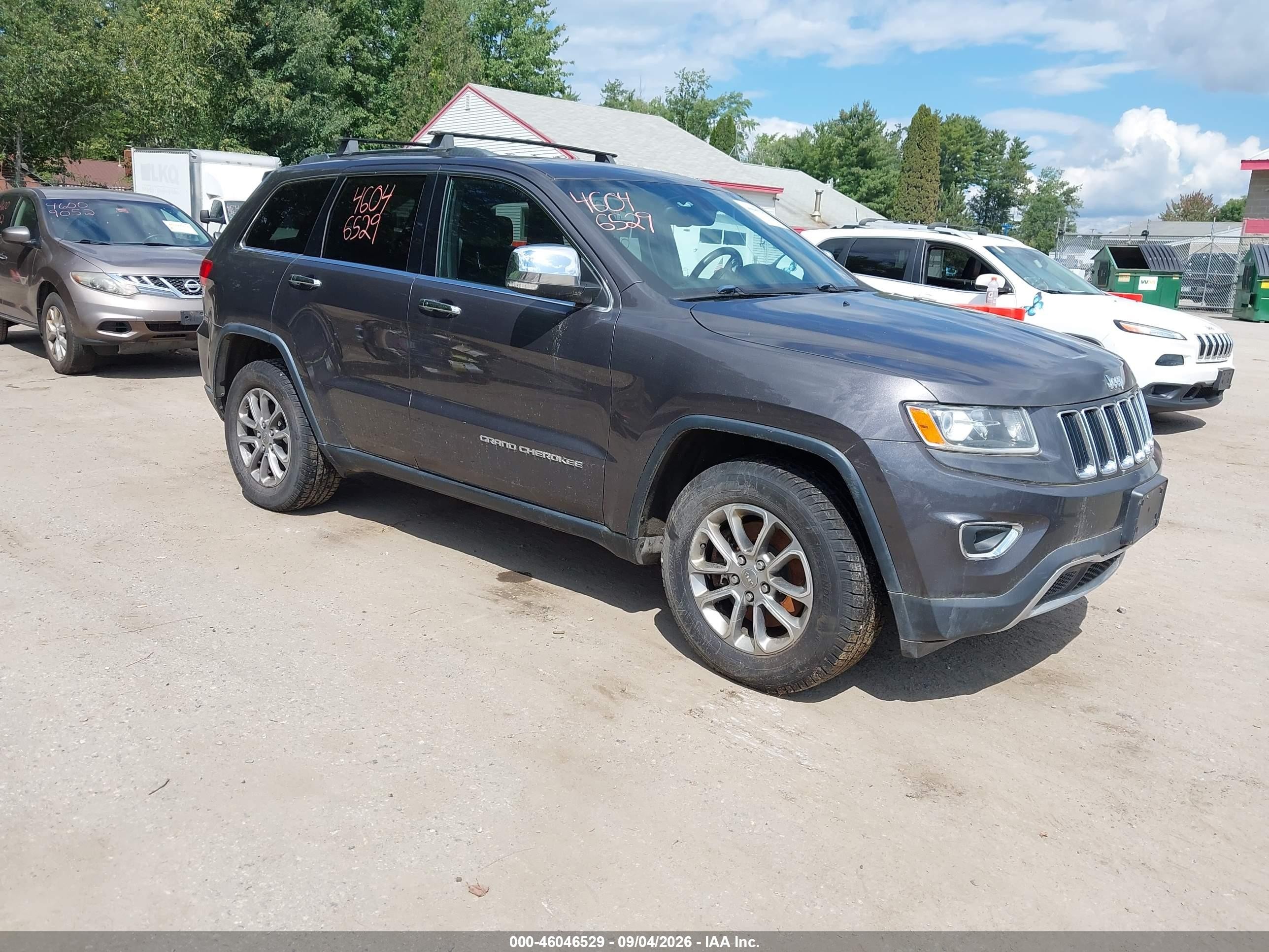 2015 Jeep Grand cherokee VIN 1C4RJFBM6FC732258 IAAI salvage auction — Normal Wear, Original (New Hampshire), sold $1,275 on 2026-10-03 (photo 1)