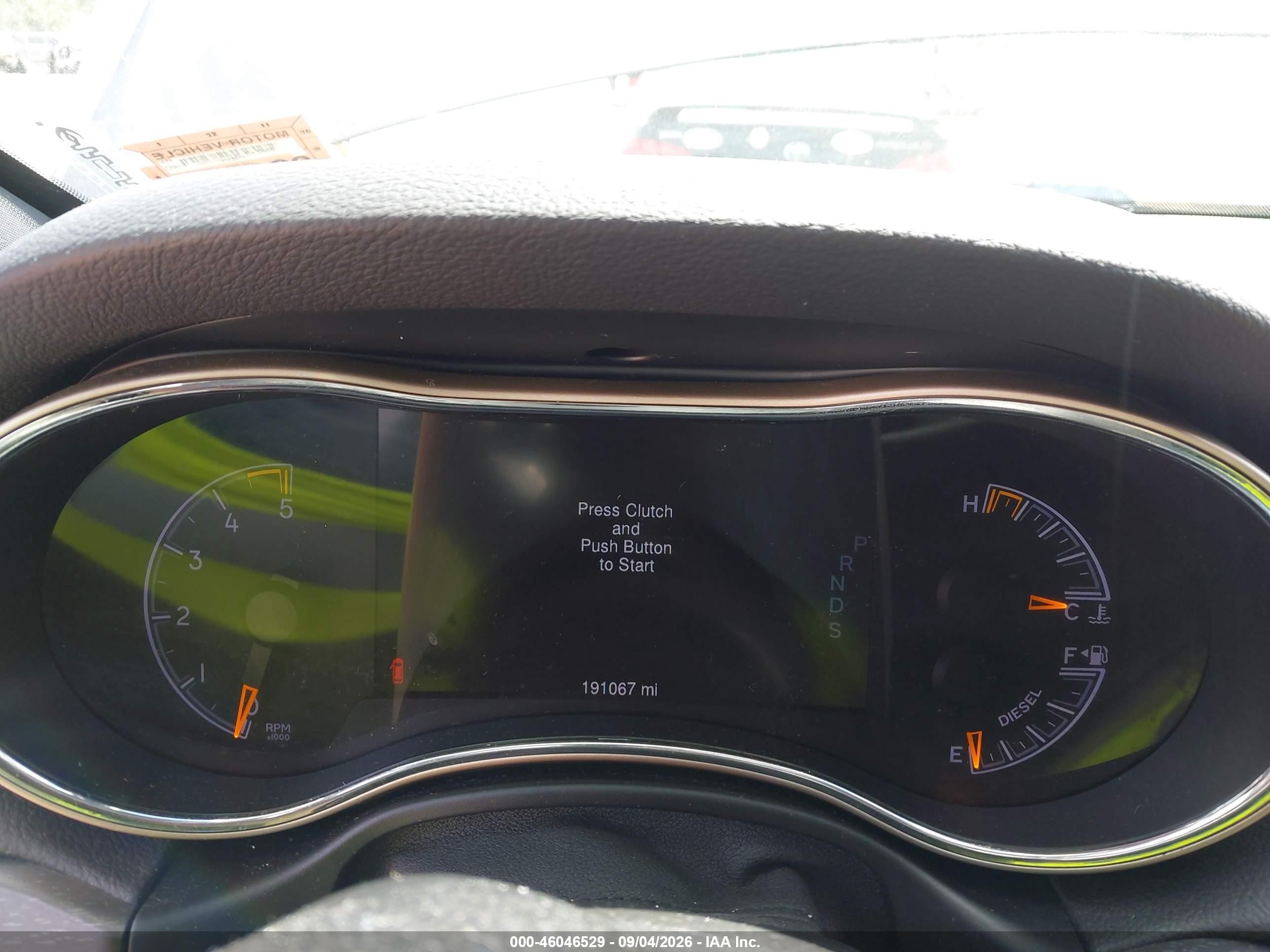 2015 Jeep Grand cherokee VIN 1C4RJFBM6FC732258 IAAI salvage auction — Normal Wear, Original (New Hampshire), sold $1,275 on 2026-10-03 (photo 7)