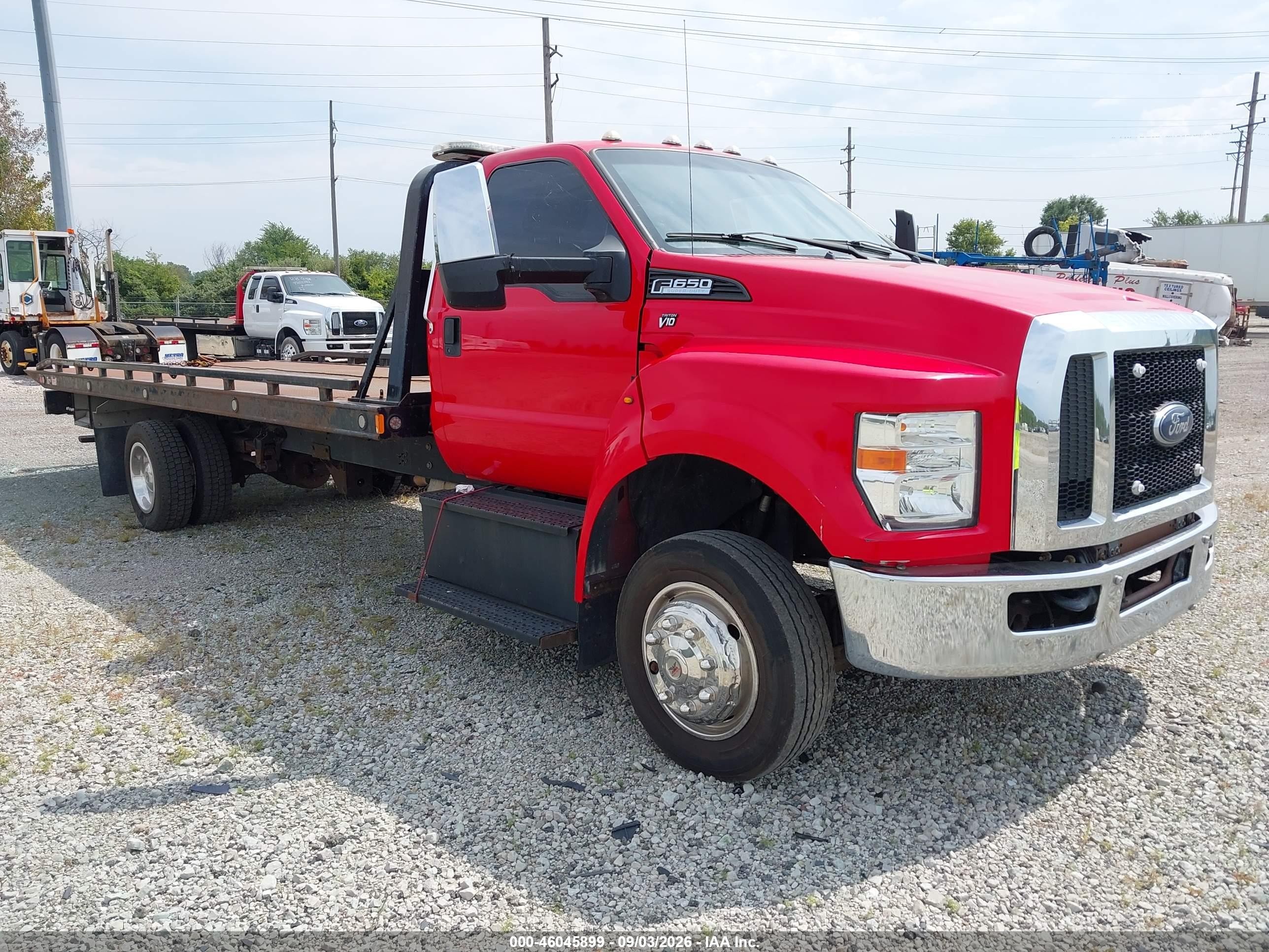 2017 Ford F-650 VIN 1FDNF6AYXHDB01199 — IAAI salvage auction photo