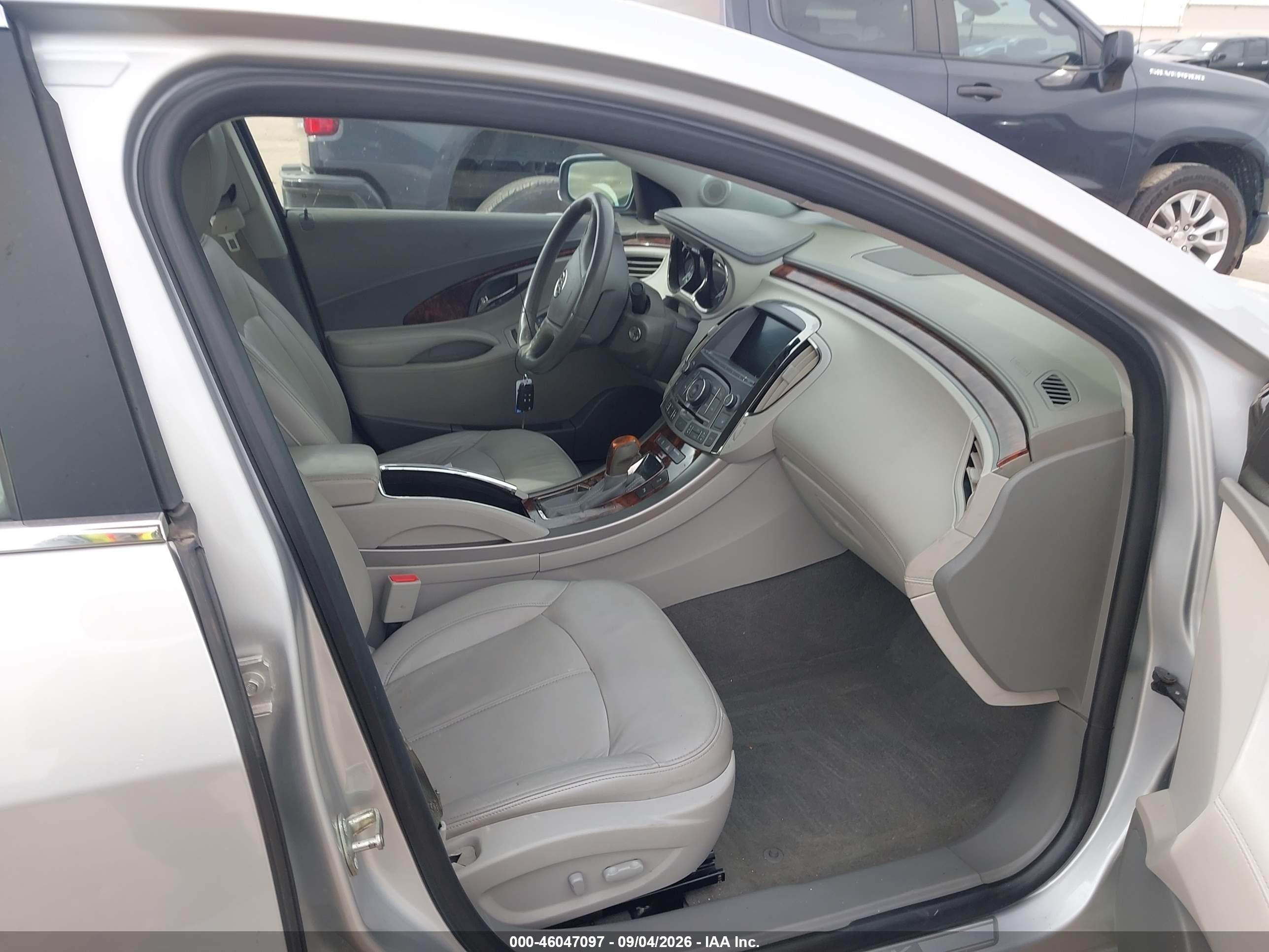 2013 Buick Lacrosse VIN 1G4GC5E30DF120286 IAAI salvage auction — Unknown, Original (Texas), sold $925 on 2026-10-06 (photo 5)